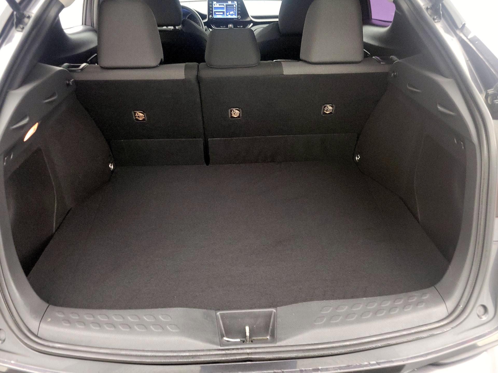 Thumbnail: 2021 Toyota C-HR - 19