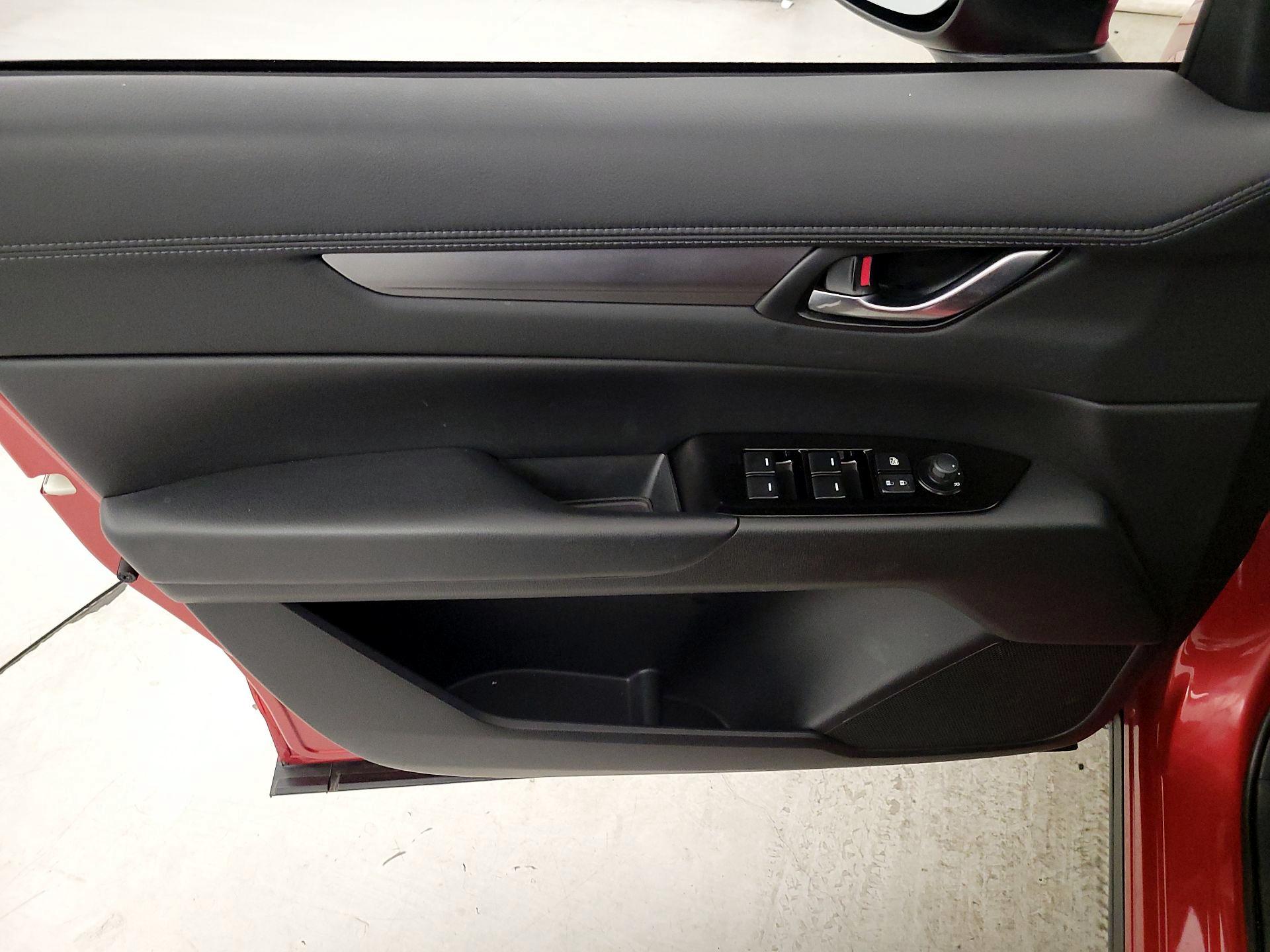 Thumbnail: 2025 Mazda CX-5 - 12