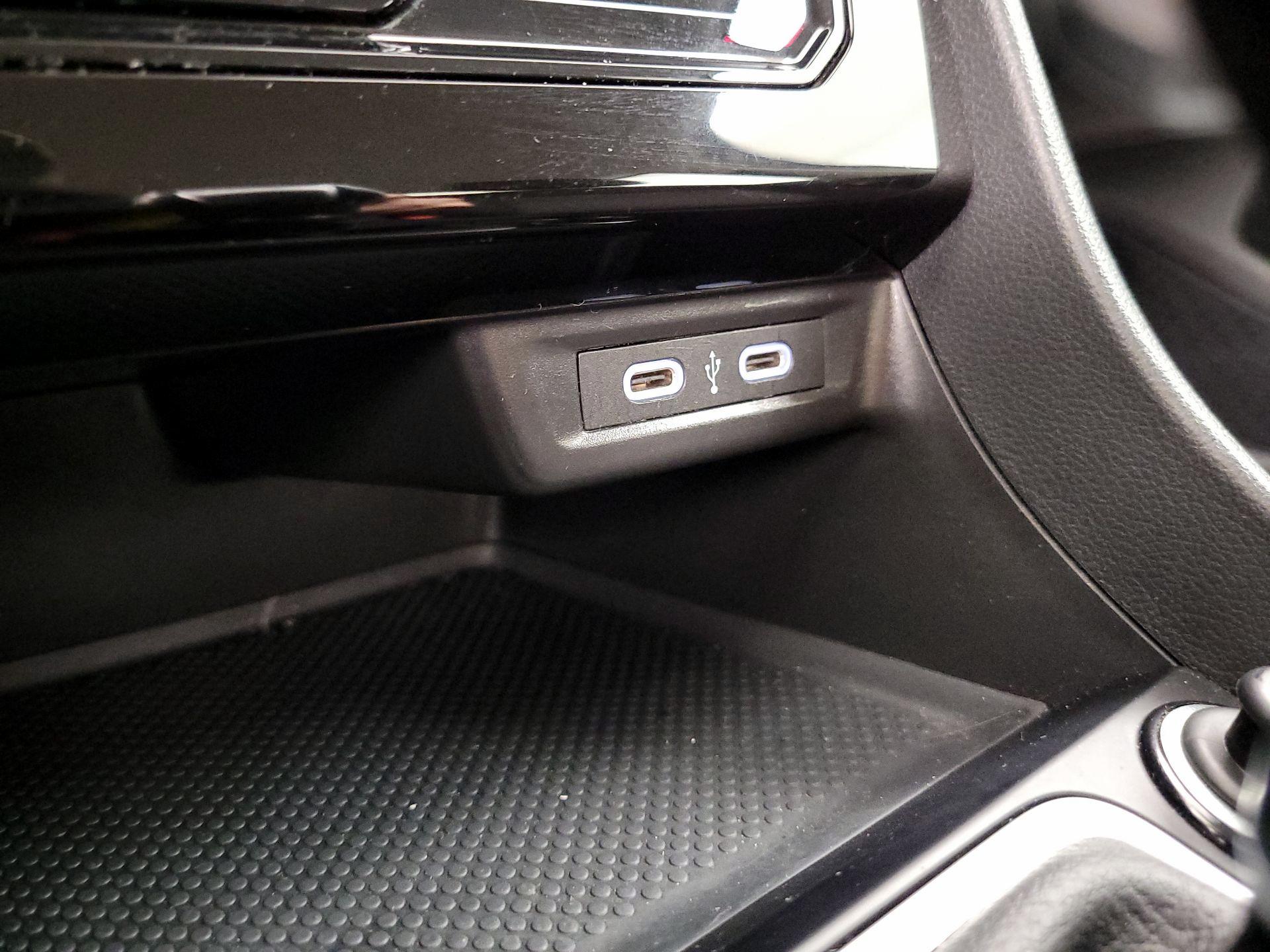 Thumbnail: 2025 Volkswagen Jetta - 18