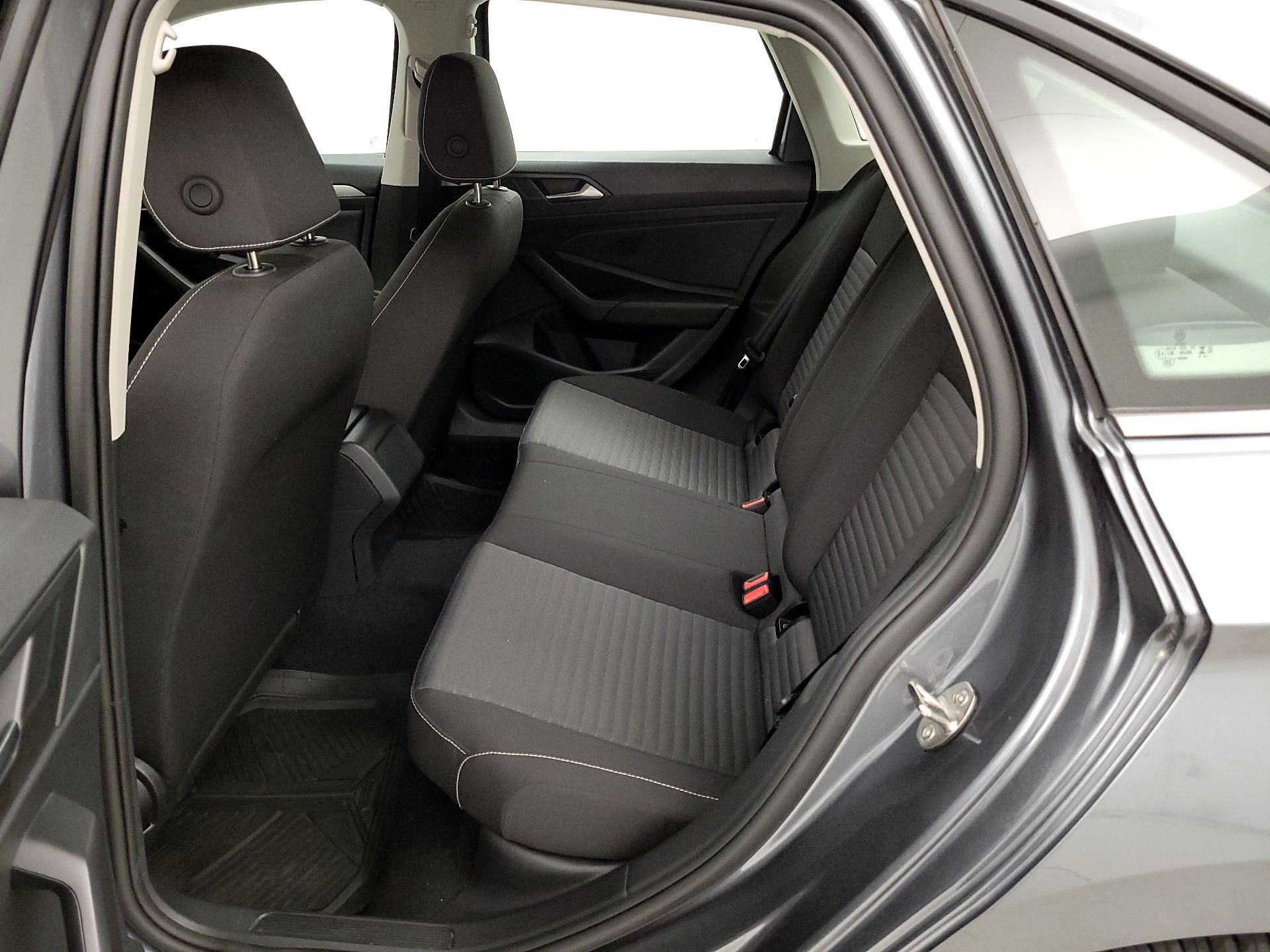 Thumbnail: 2025 Volkswagen Jetta - 19