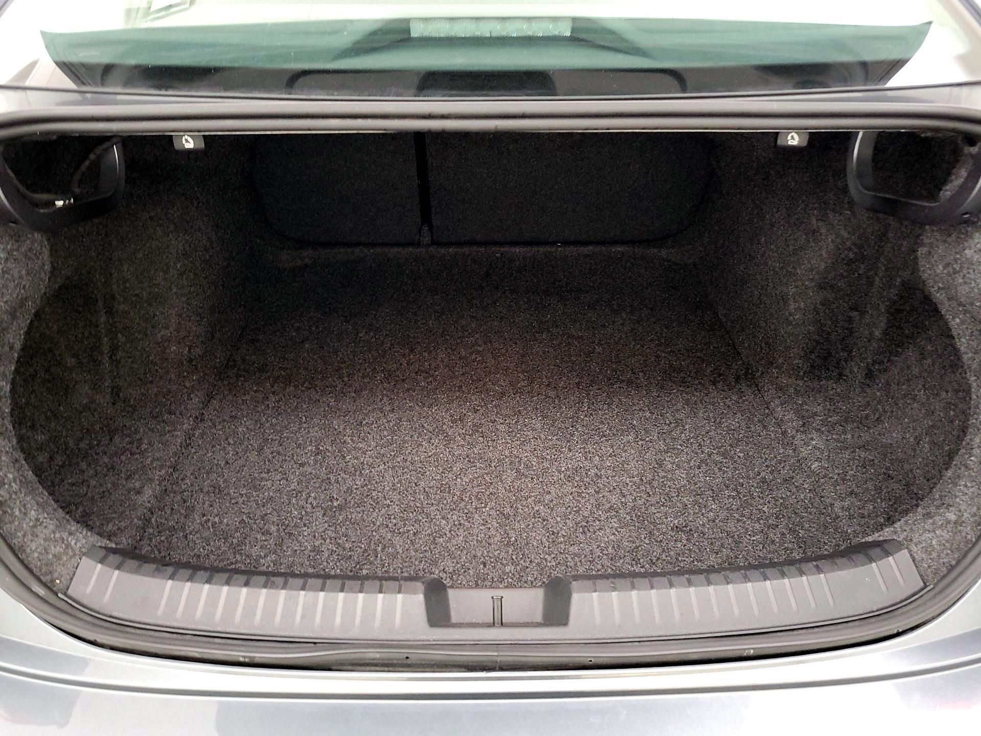 Thumbnail: 2025 Volkswagen Jetta - 20