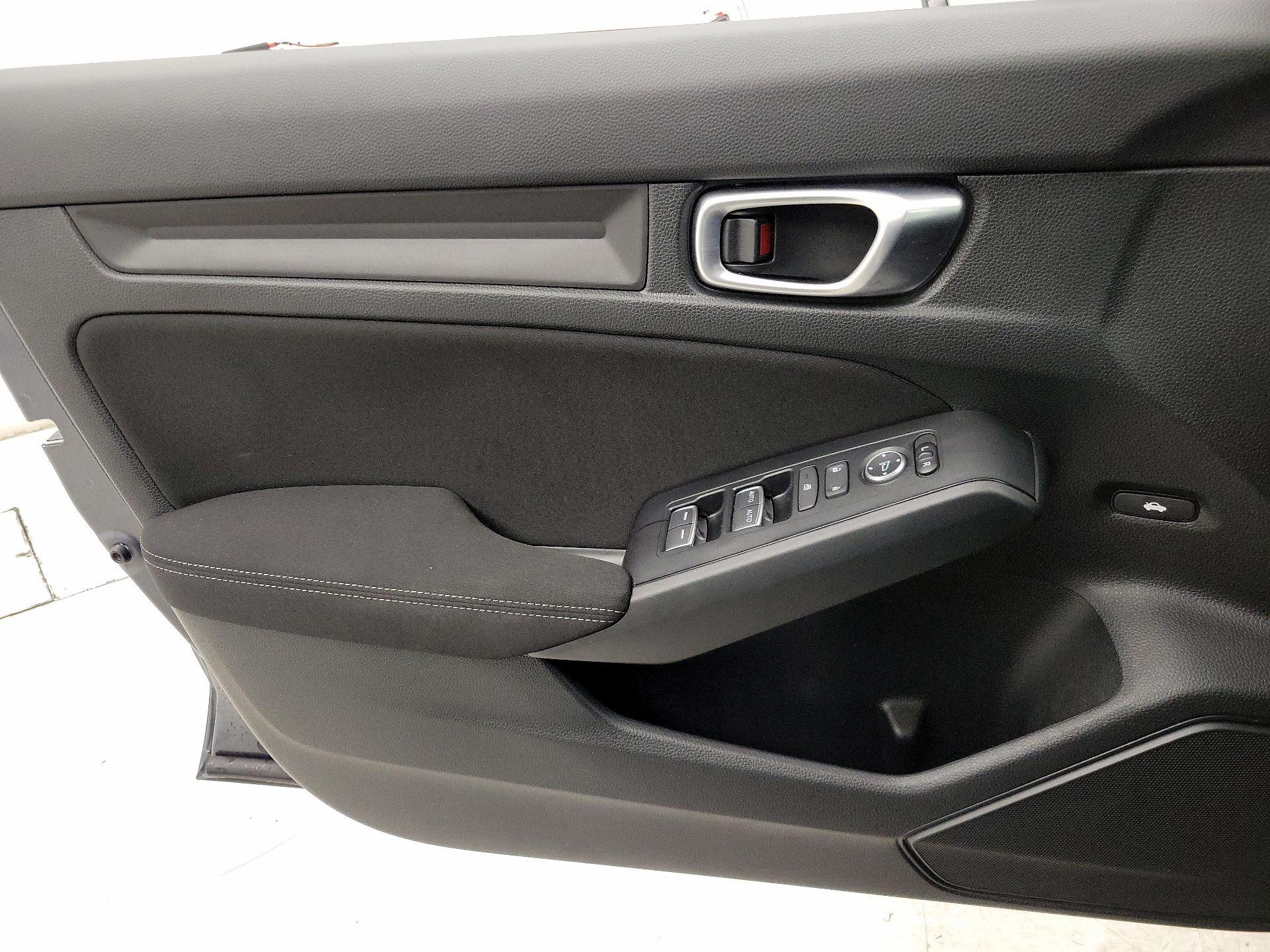 Thumbnail: 2023 Honda Civic - 12