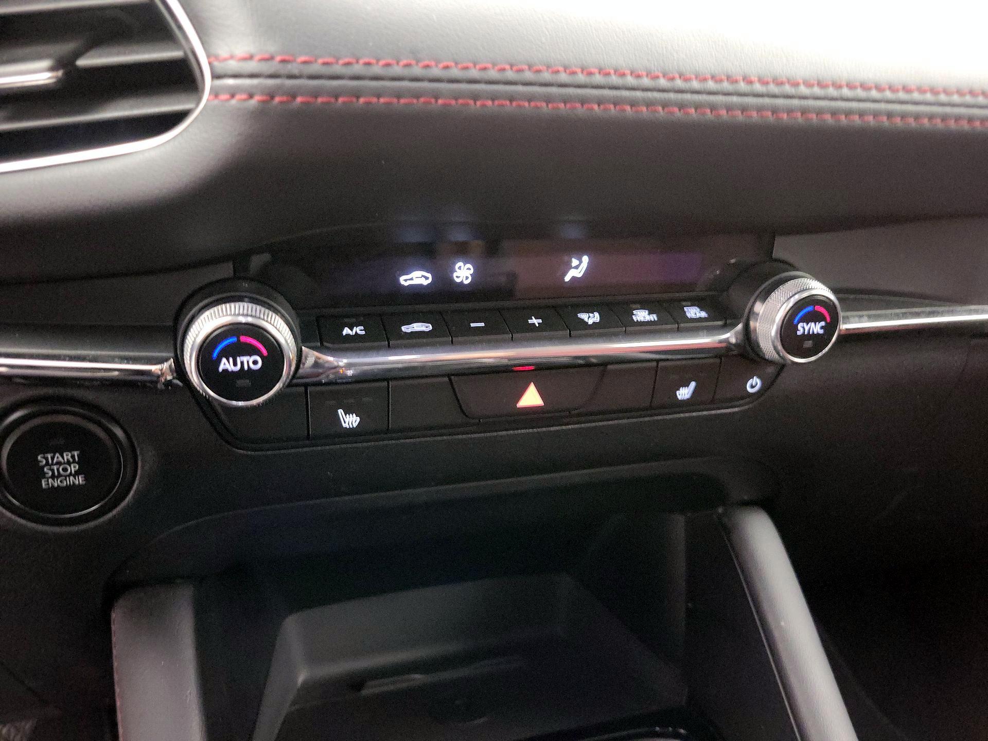 Thumbnail: 2025 Mazda Mazda3 - 17