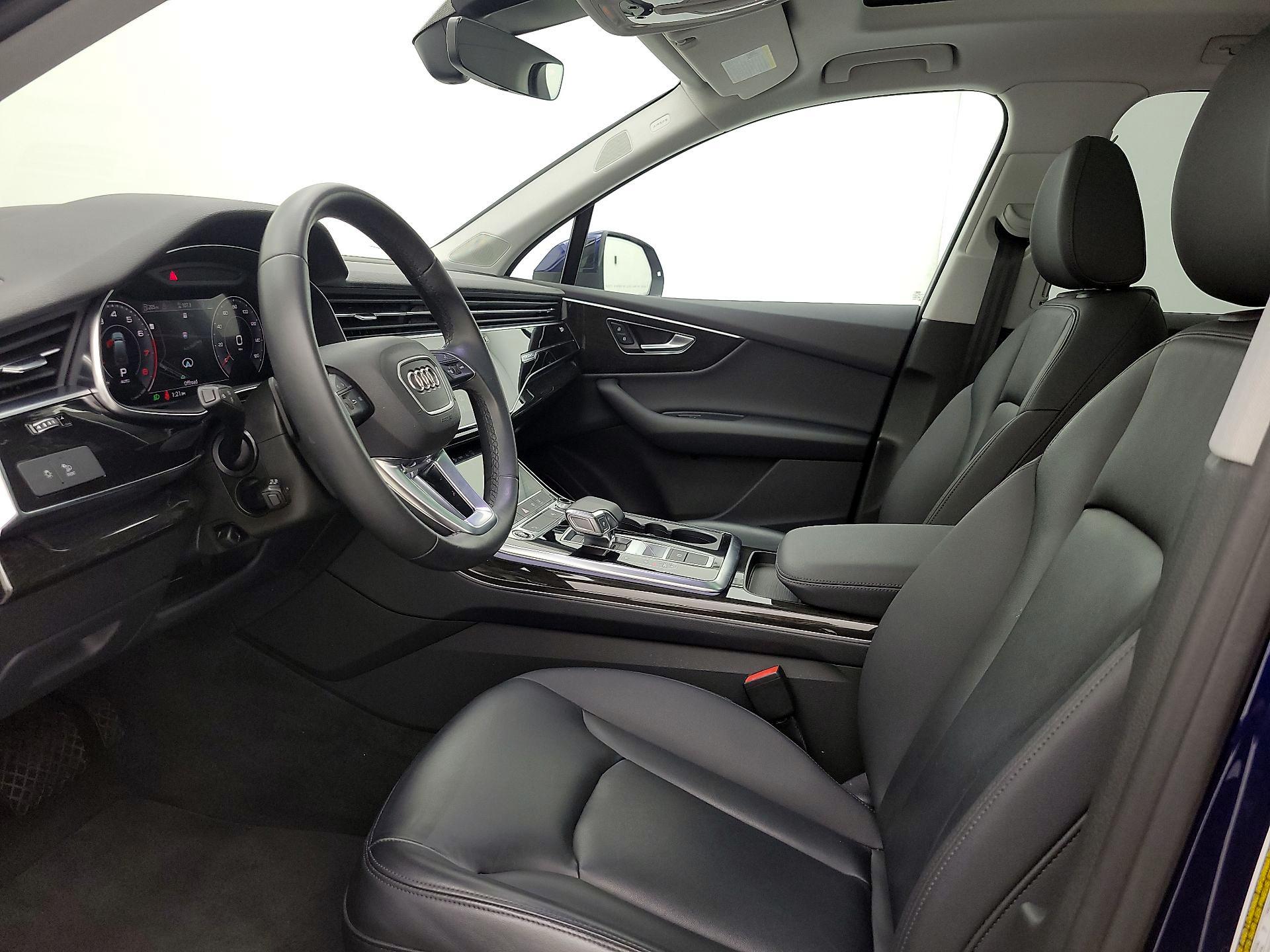 Thumbnail: 2022 Audi Q7 - 11