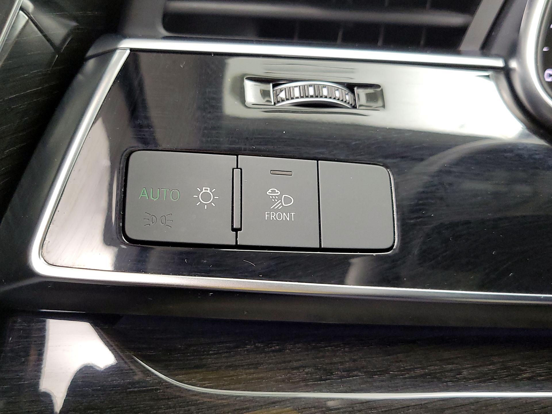 Thumbnail: 2022 Audi Q7 - 13