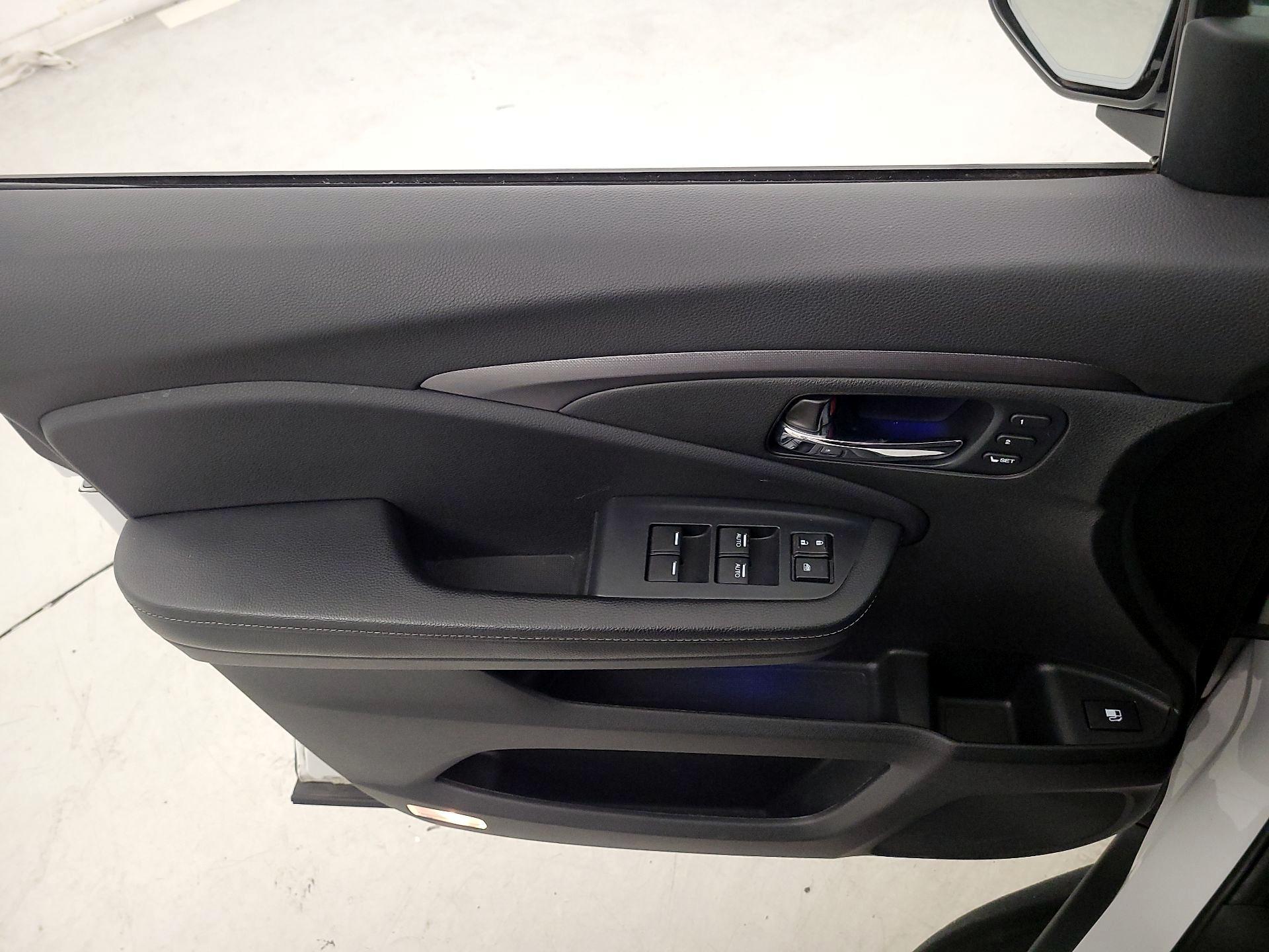 Thumbnail: 2023 Honda Ridgeline - 12