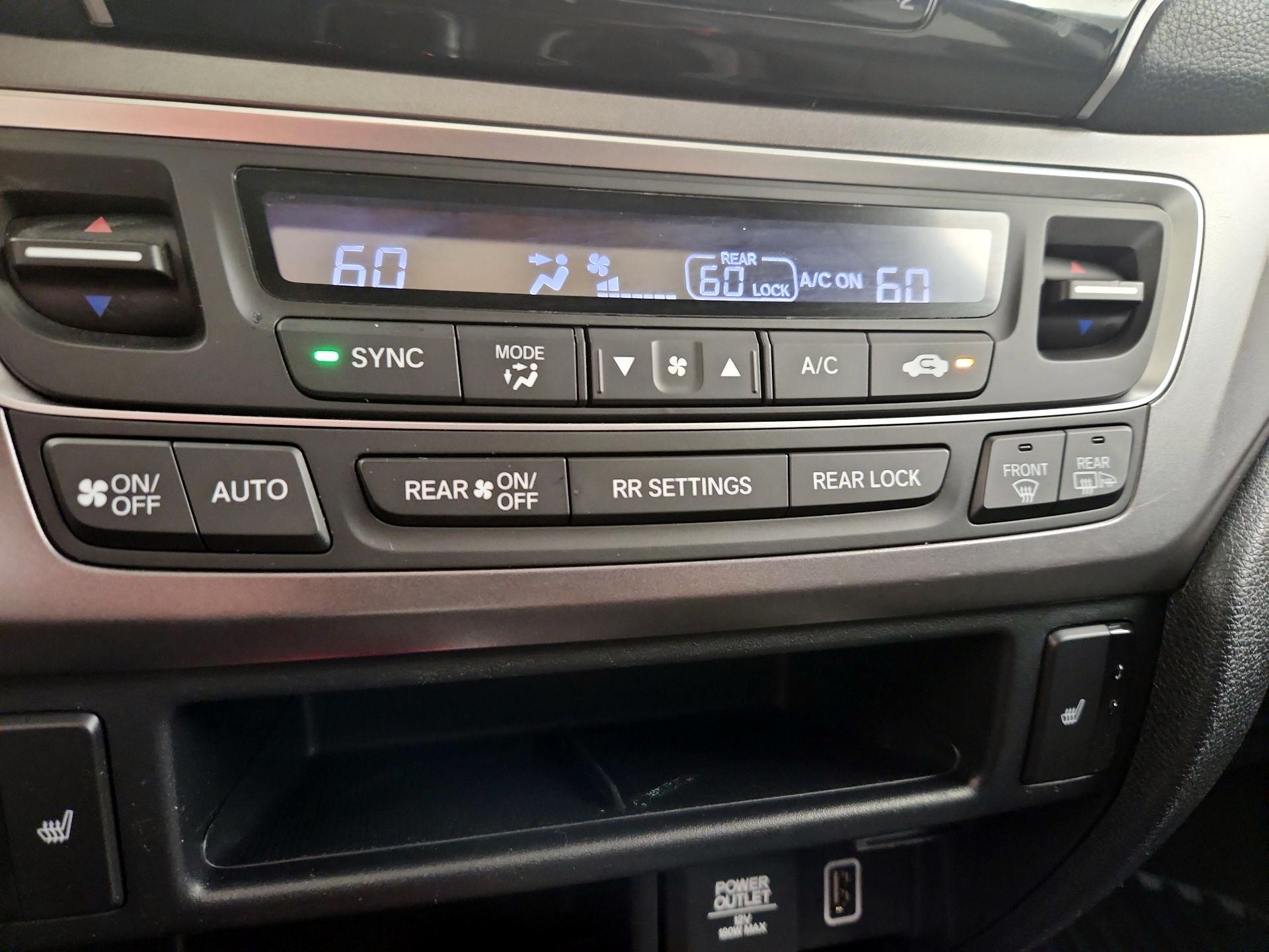 Thumbnail: 2022 Honda Pilot - 16