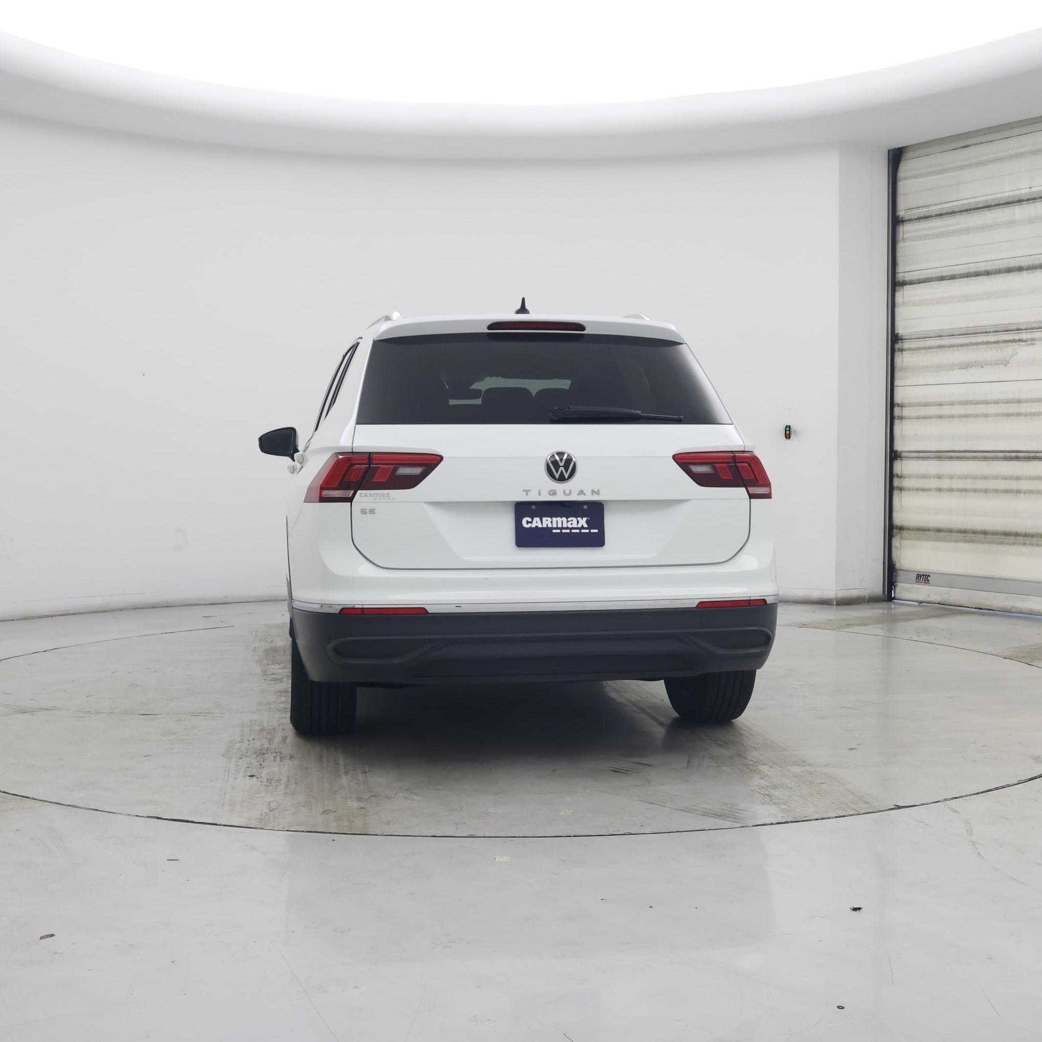 Thumbnail: 2024 Volkswagen Tiguan - 6