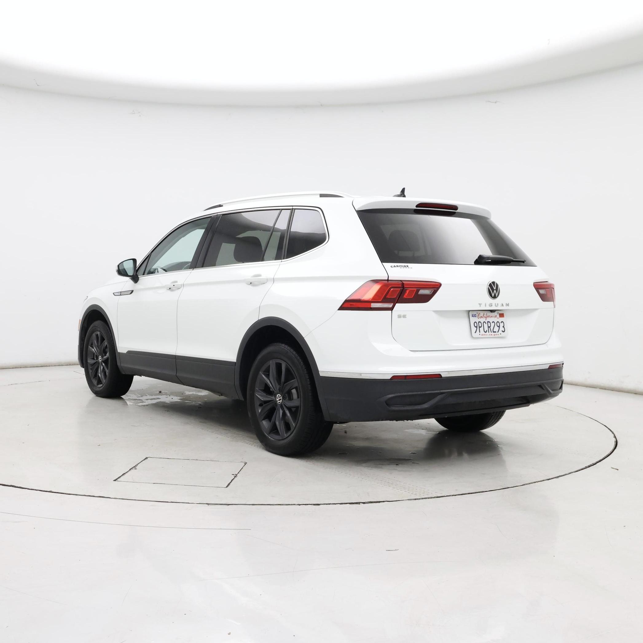 Thumbnail: 2024 Volkswagen Tiguan - 2