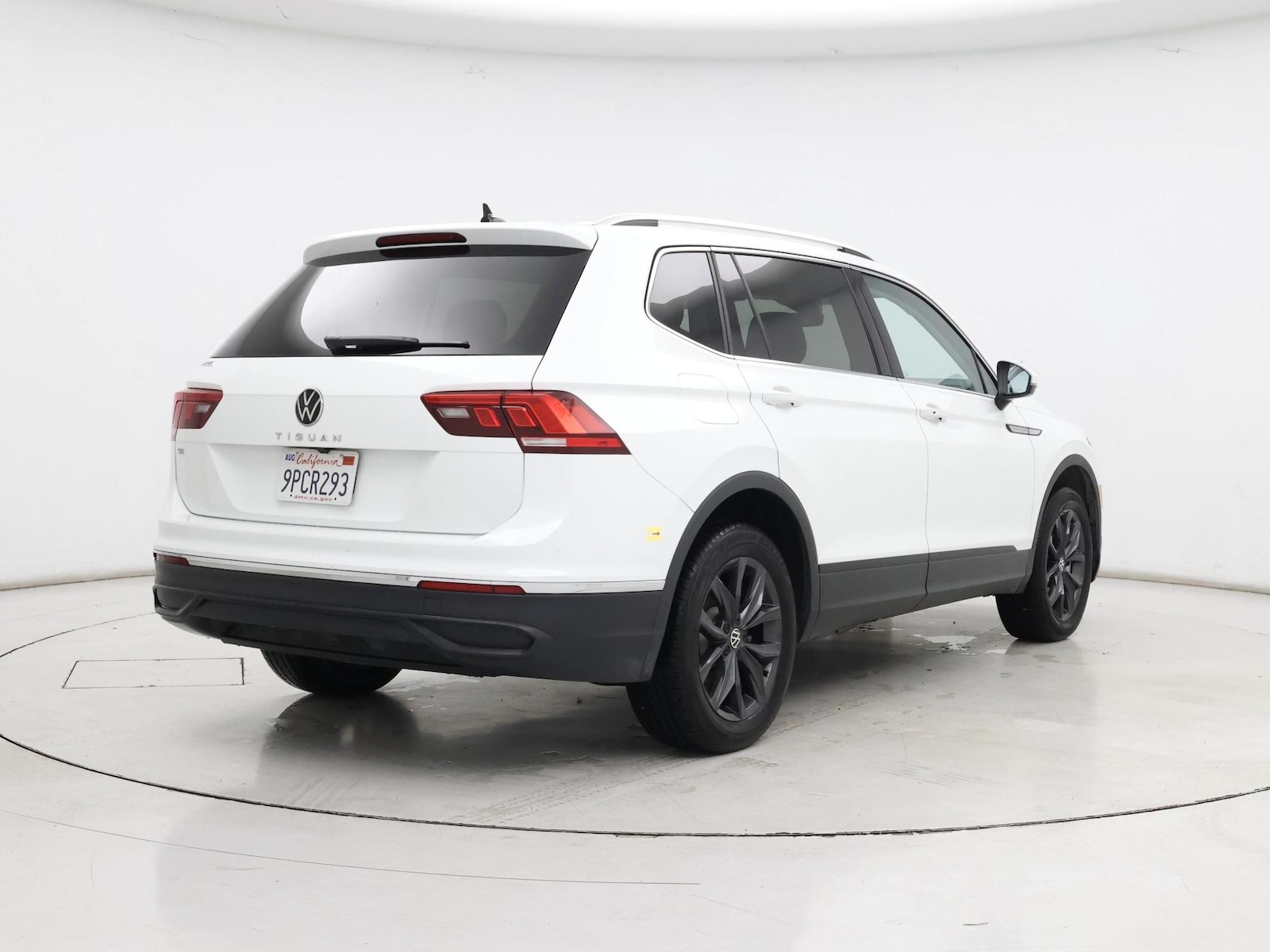 2024 Volkswagen Tiguan SE - Photo 9
