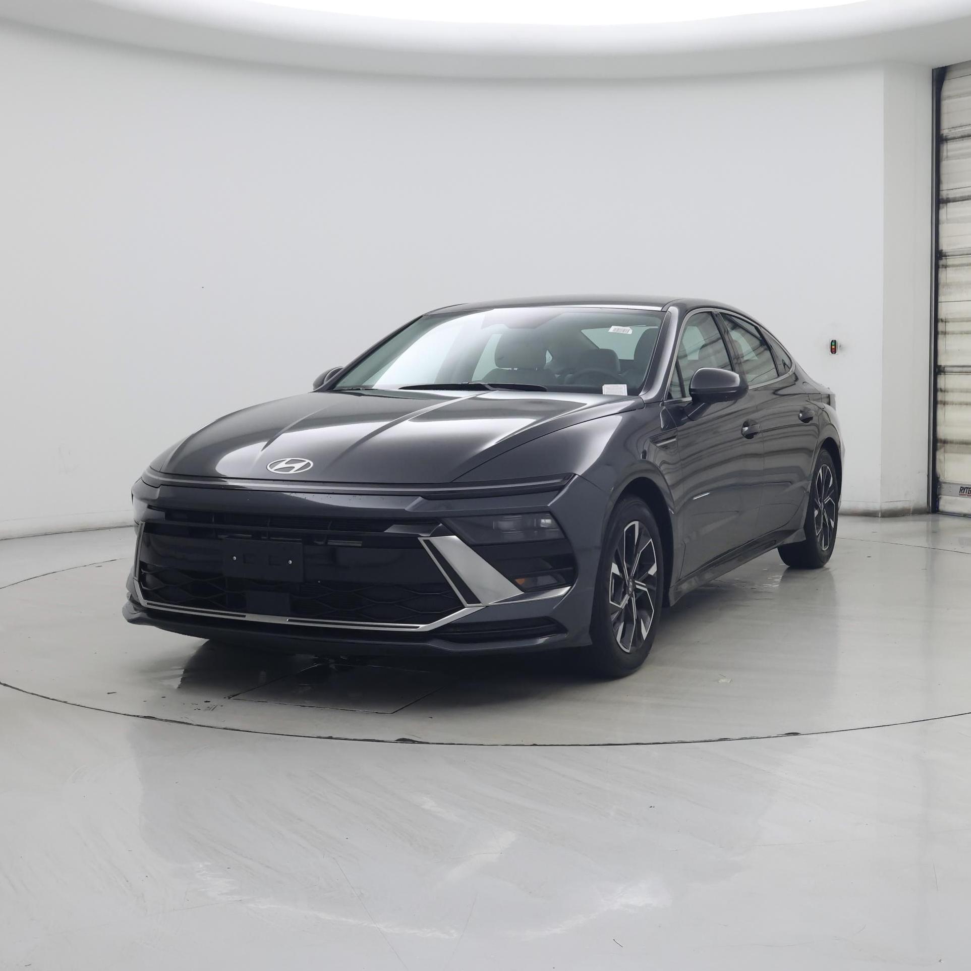 Thumbnail: 2025 Hyundai Sonata - 4