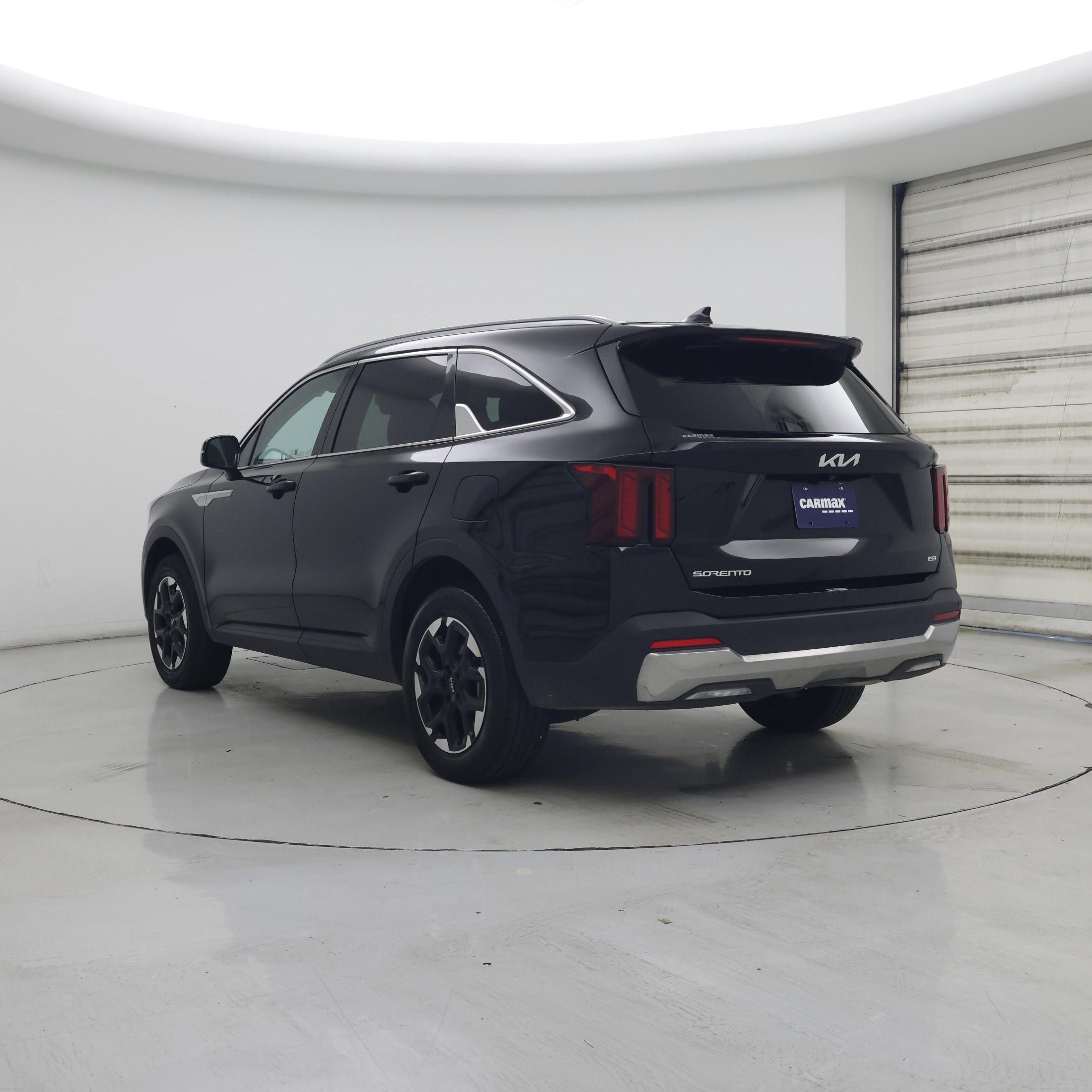 Thumbnail: 2024 Kia Sorento - 2