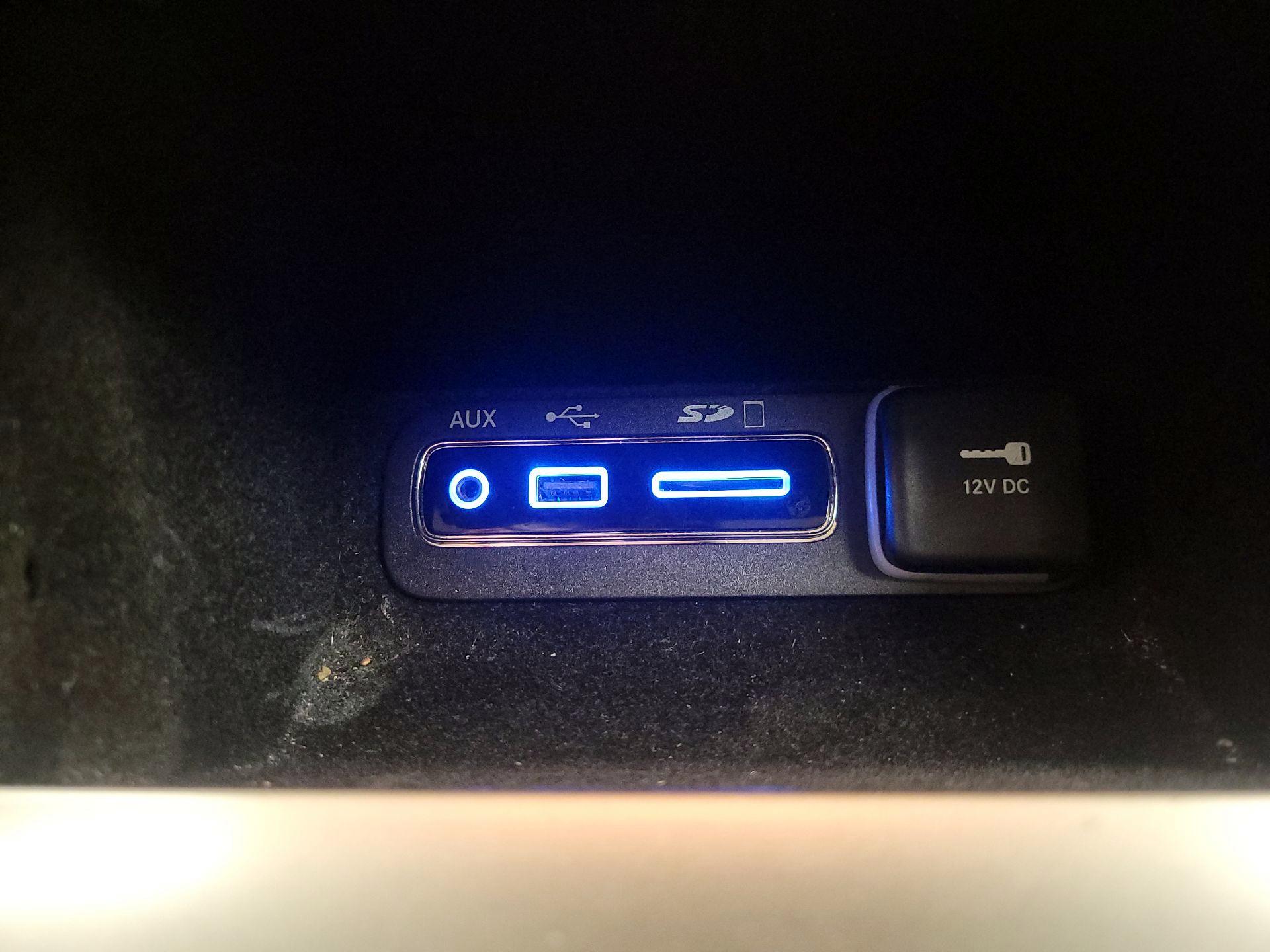 Thumbnail: 2017 Jeep Grand Cherokee - 19