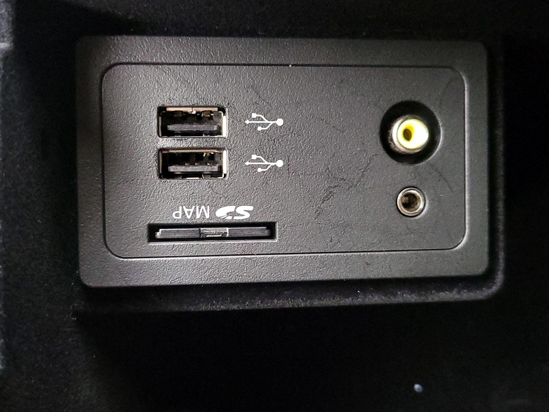 Thumbnail: 2019 INFINITI  - 19