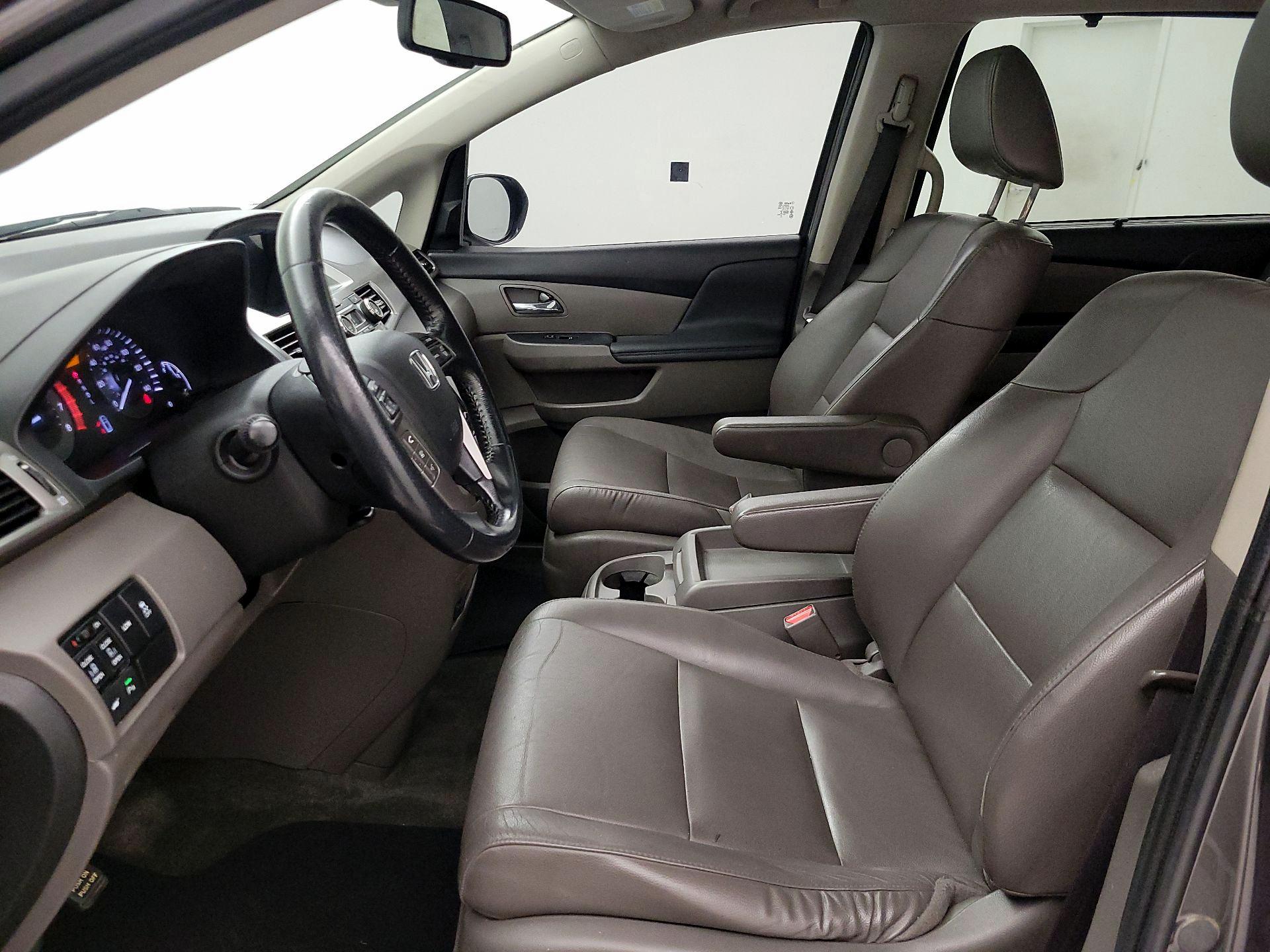 Thumbnail: 2016 Honda Odyssey - 11