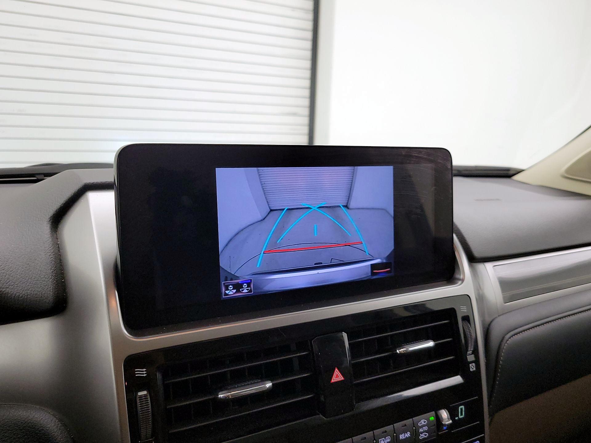 Thumbnail: 2023 Lexus GX - 15