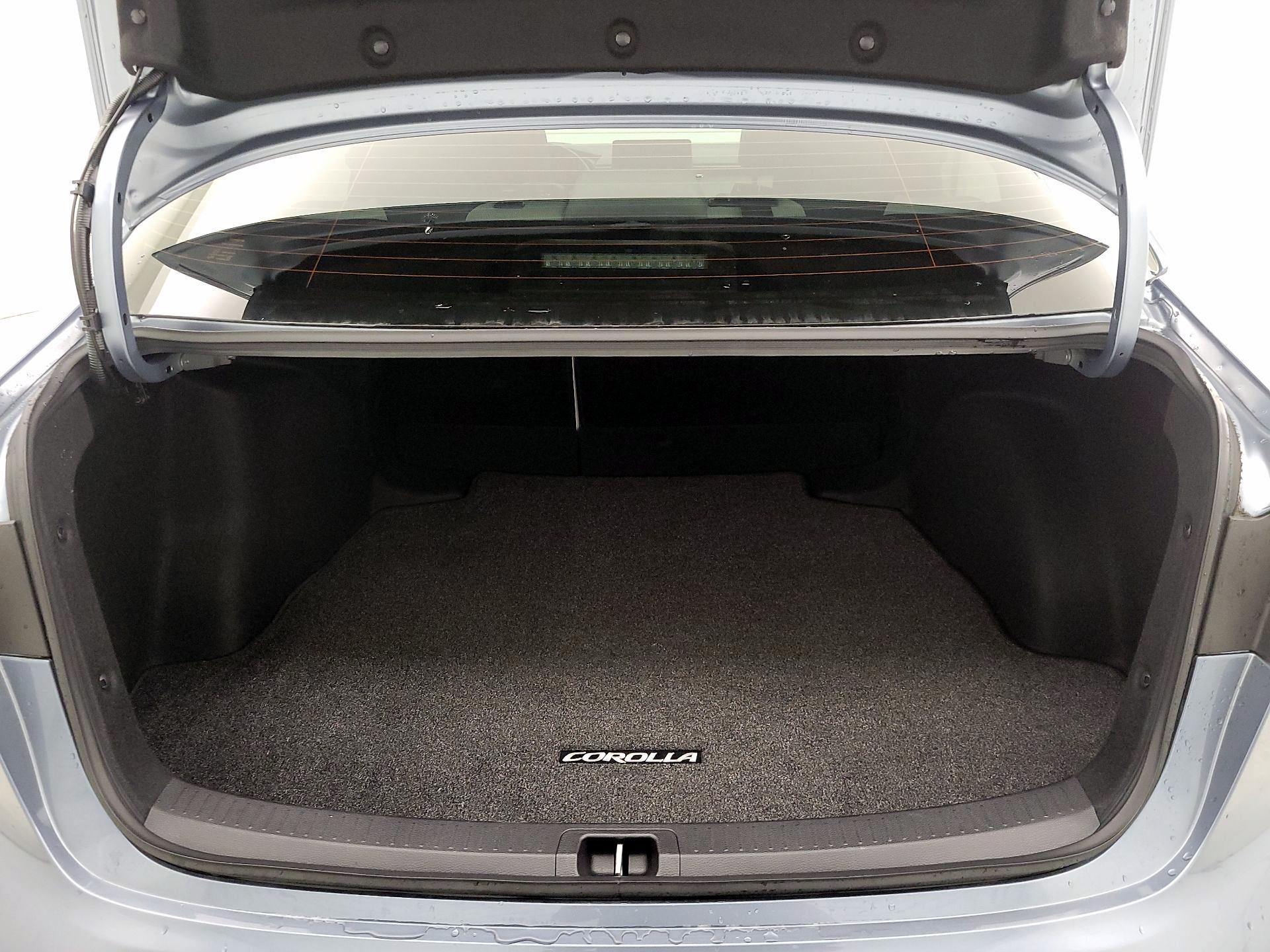 Thumbnail: 2023 Toyota Corolla - 20