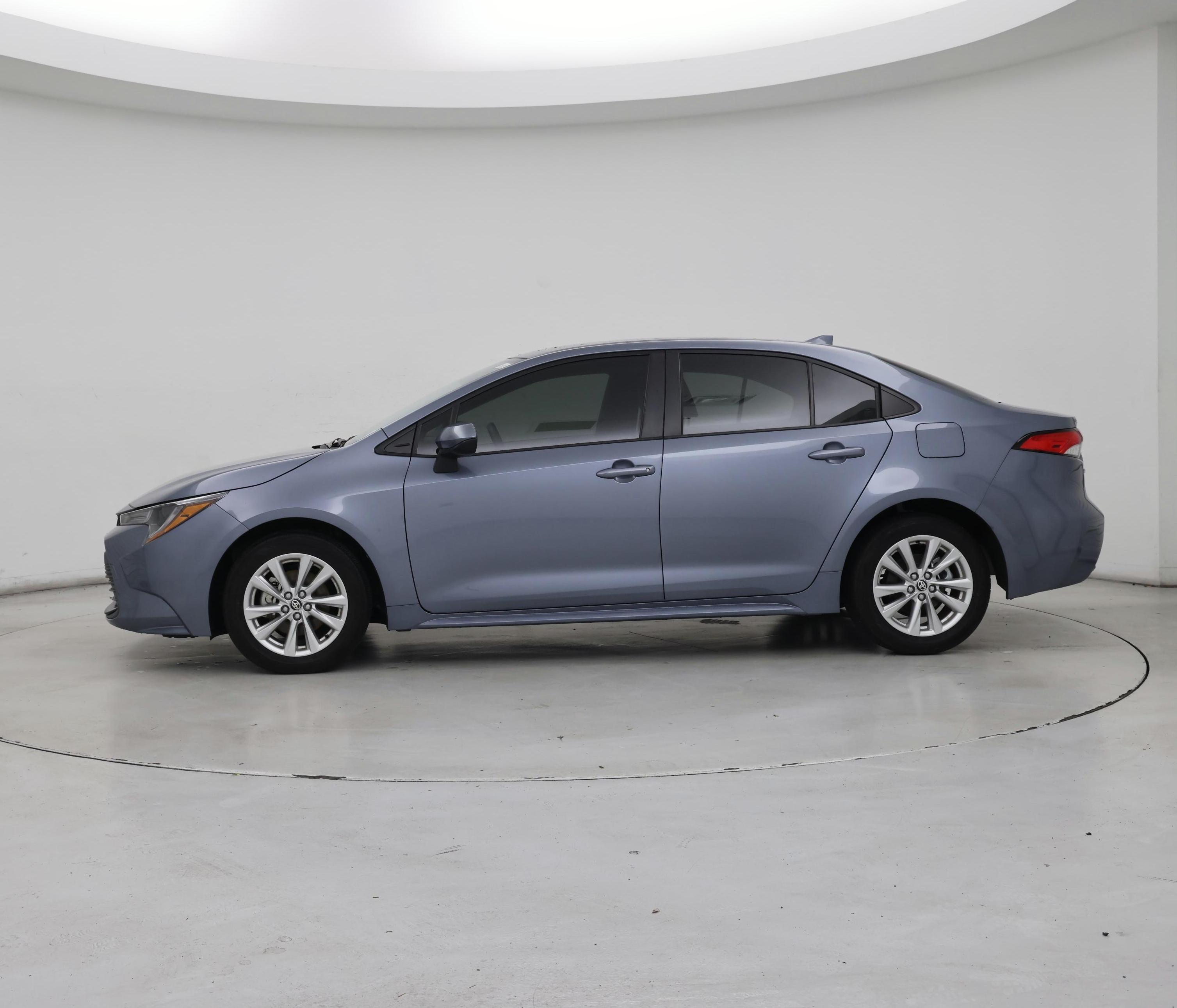 Thumbnail: 2023 Toyota Corolla - 3