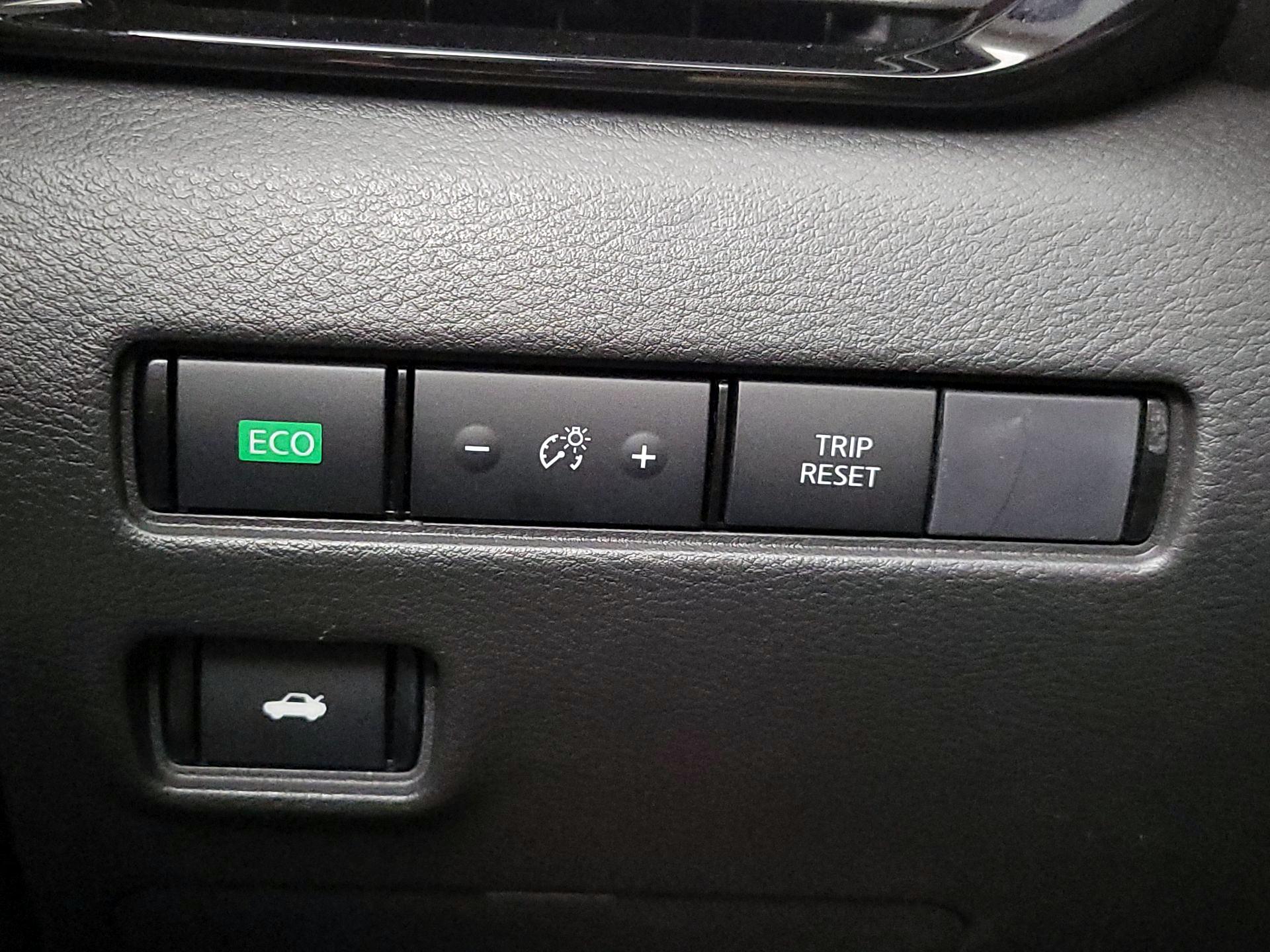 Thumbnail: 2025 Nissan Sentra - 13