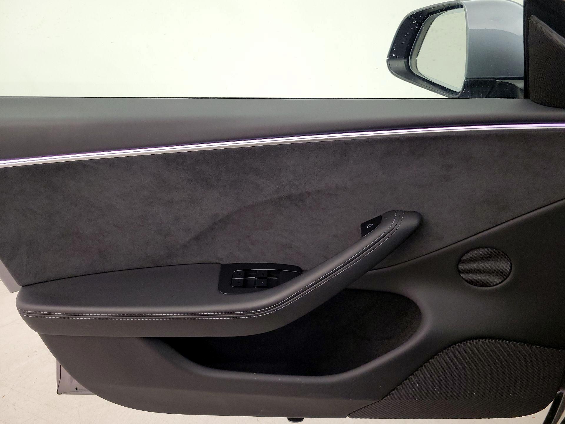 Thumbnail: 2024 Tesla Model 3 - 12