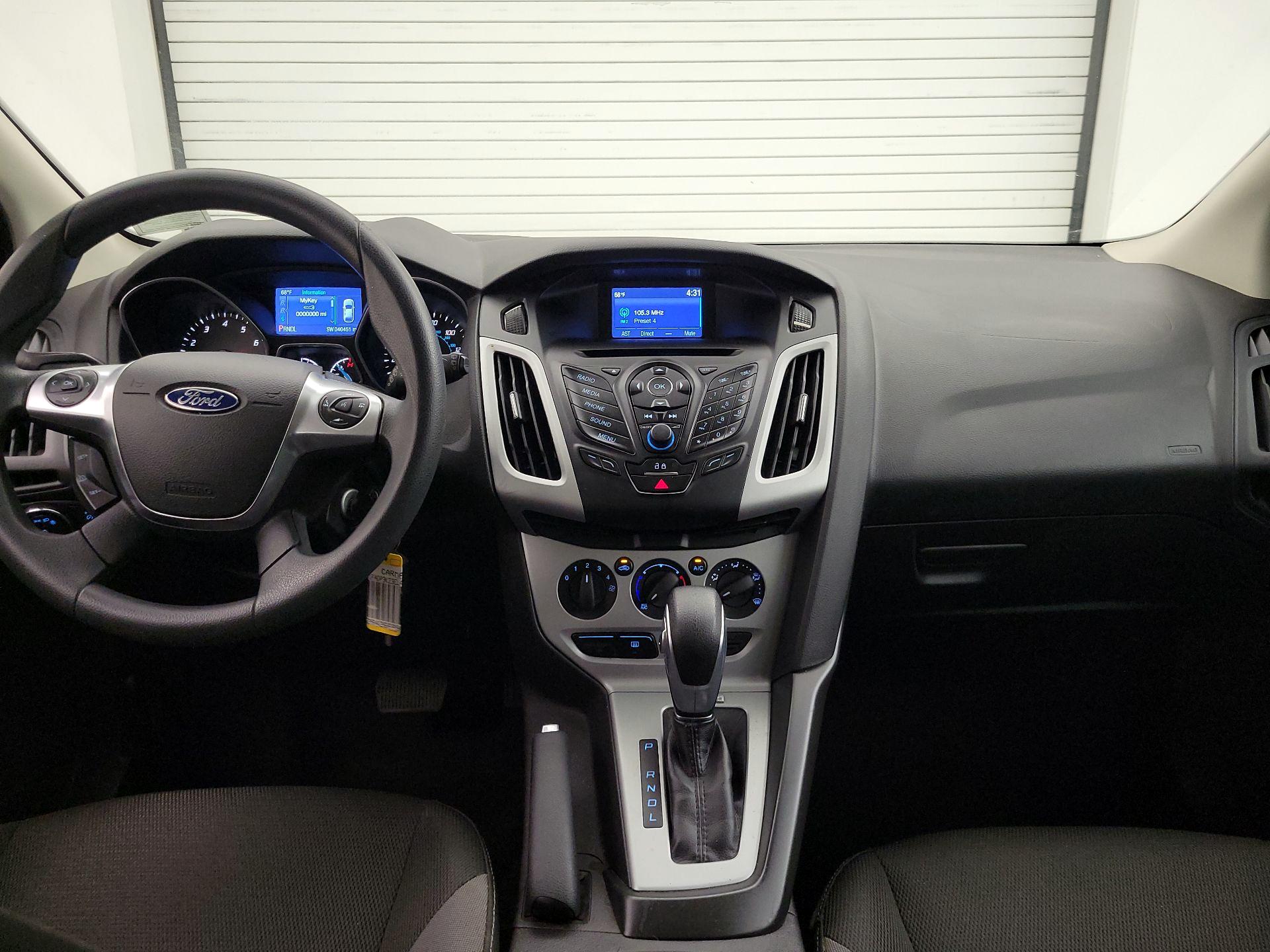 Thumbnail: 2014 Ford Focus - 9