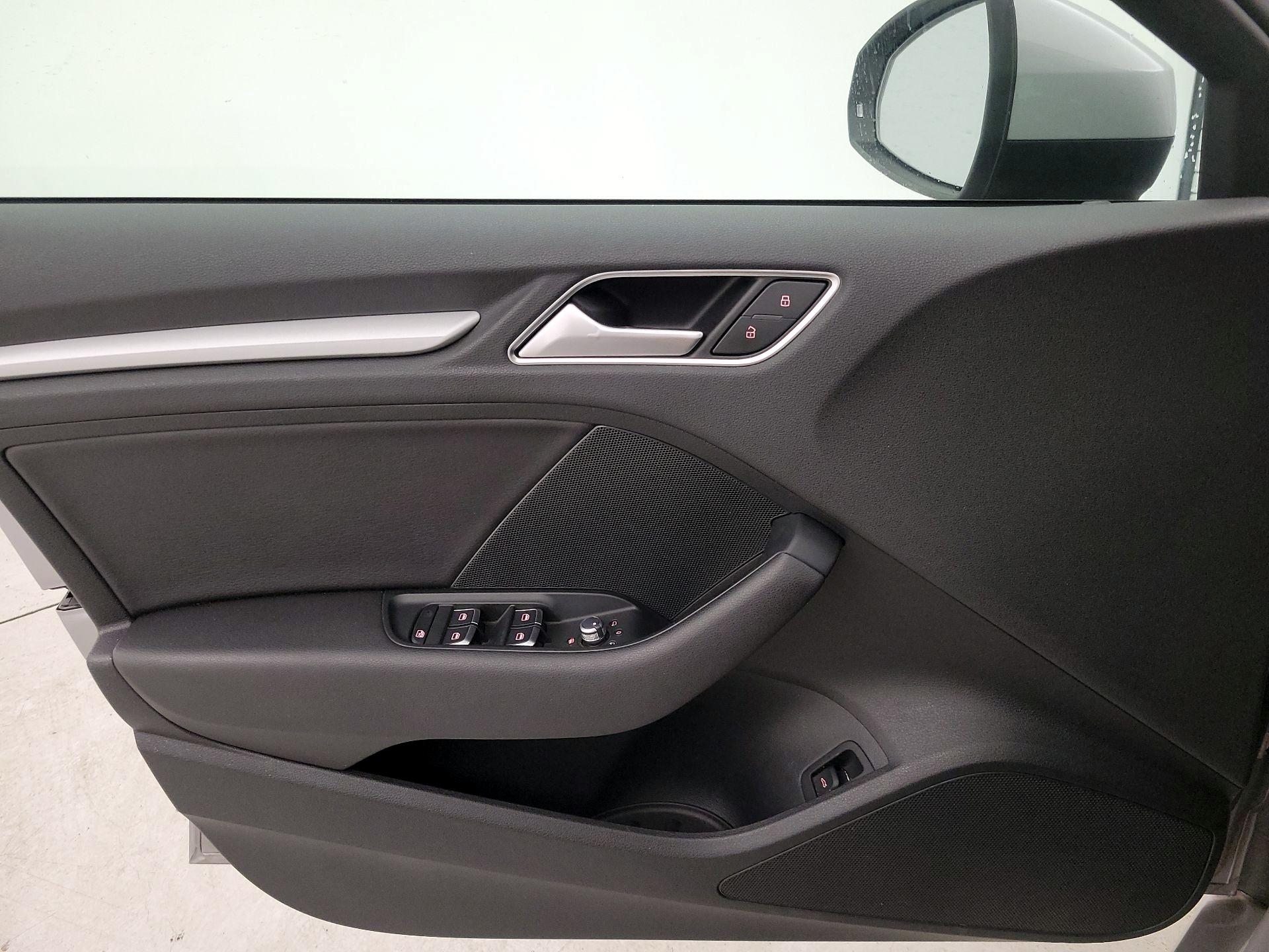 Thumbnail: 2016 Audi A3 - 12