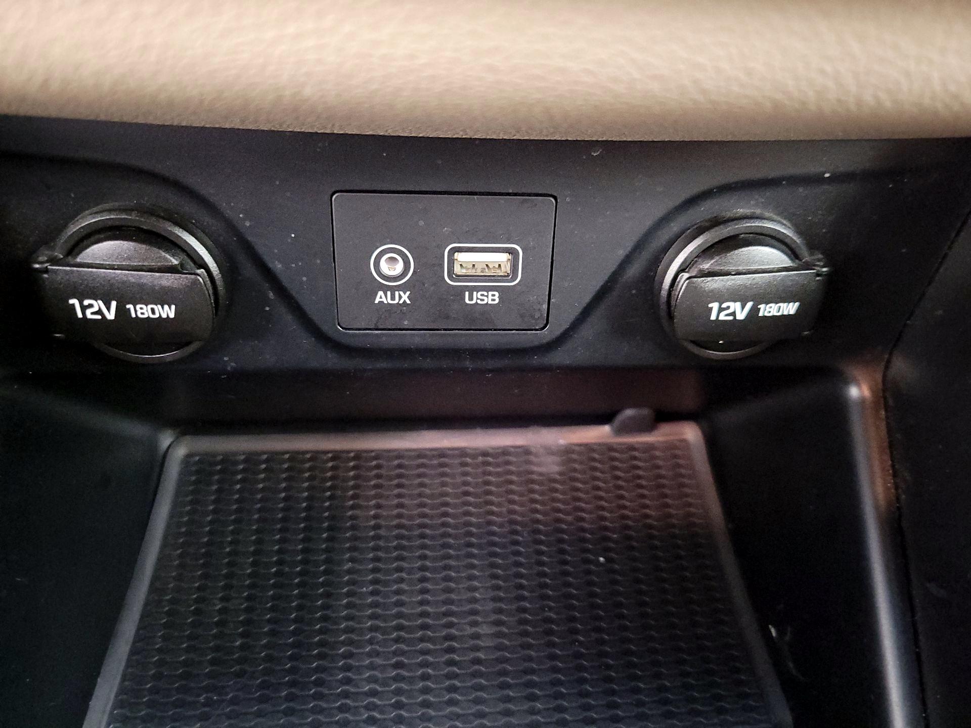 Thumbnail: 2018 Hyundai Tucson - 18