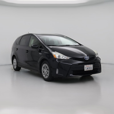 2015 Toyota Prius v Three