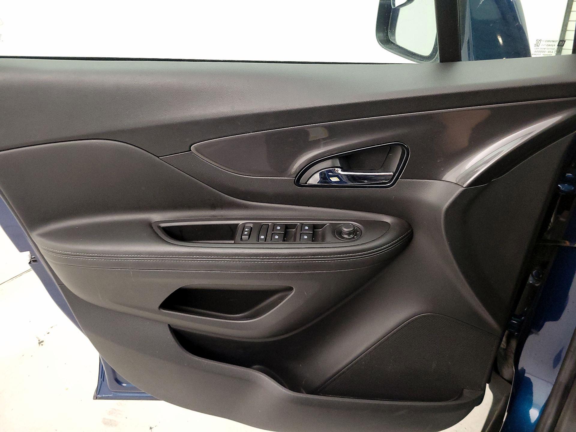 Thumbnail: 2020 Buick Encore - 12