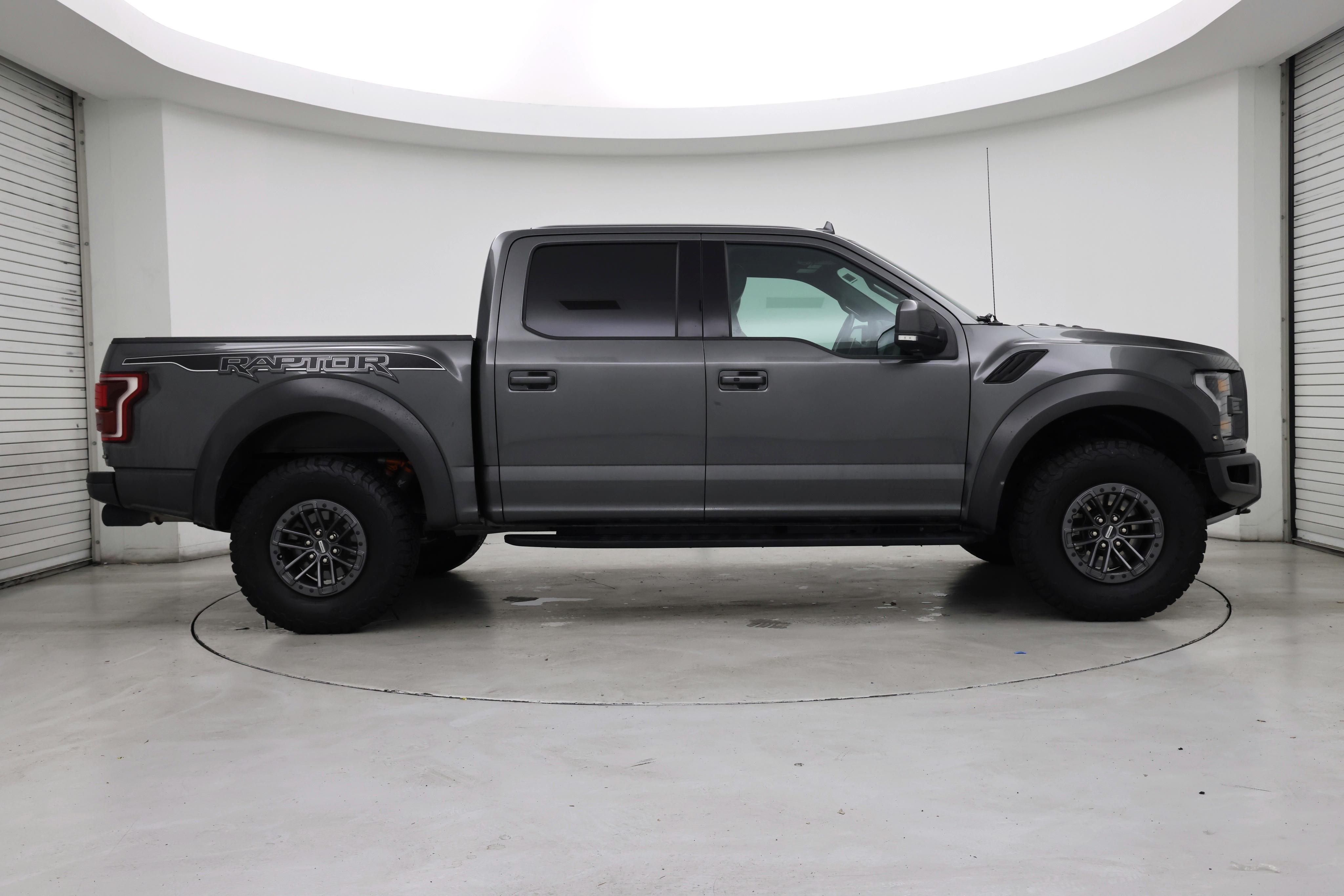 Thumbnail: 2019 Ford F-150 - 7