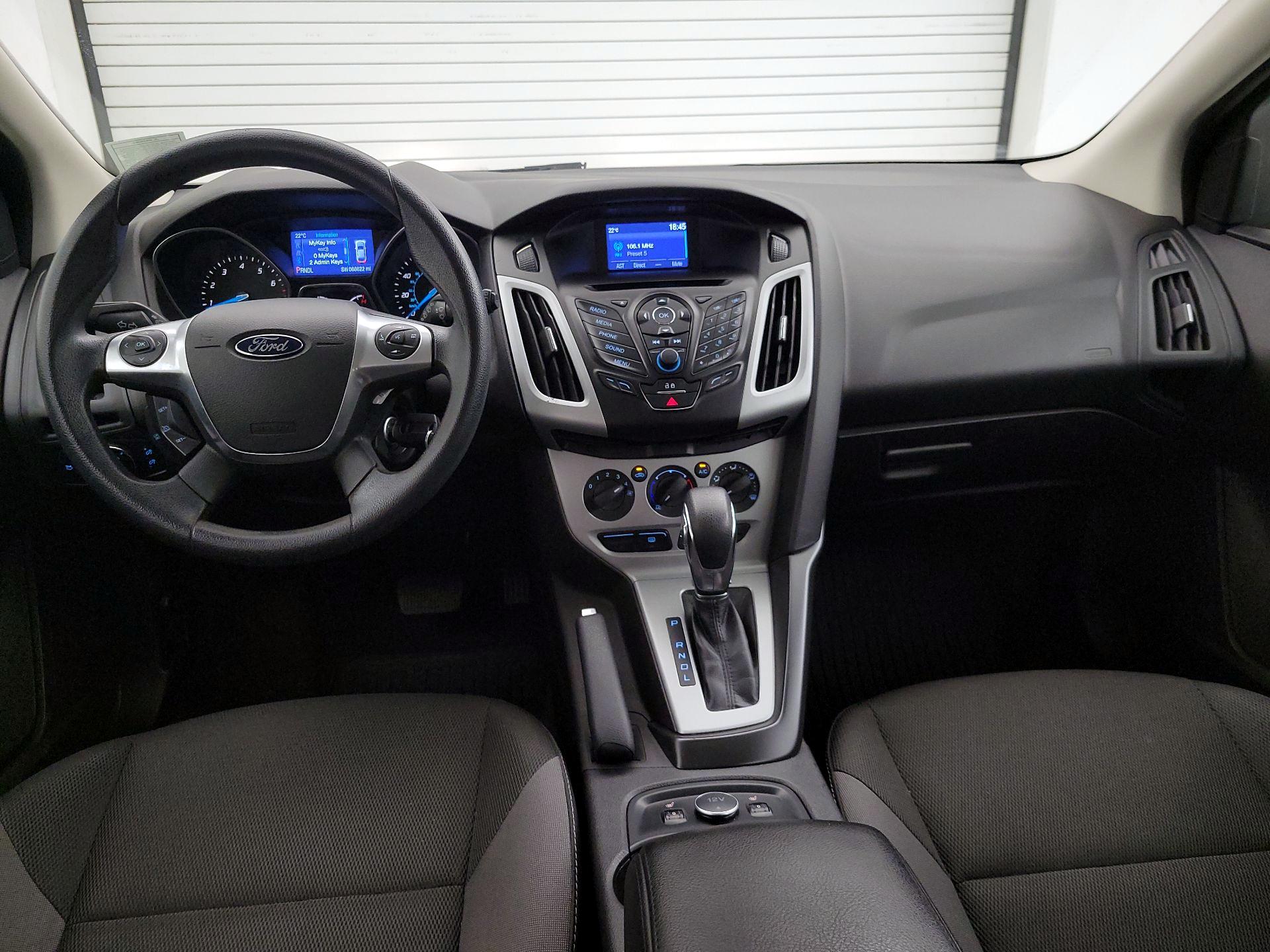 Thumbnail: 2014 Ford Focus - 9