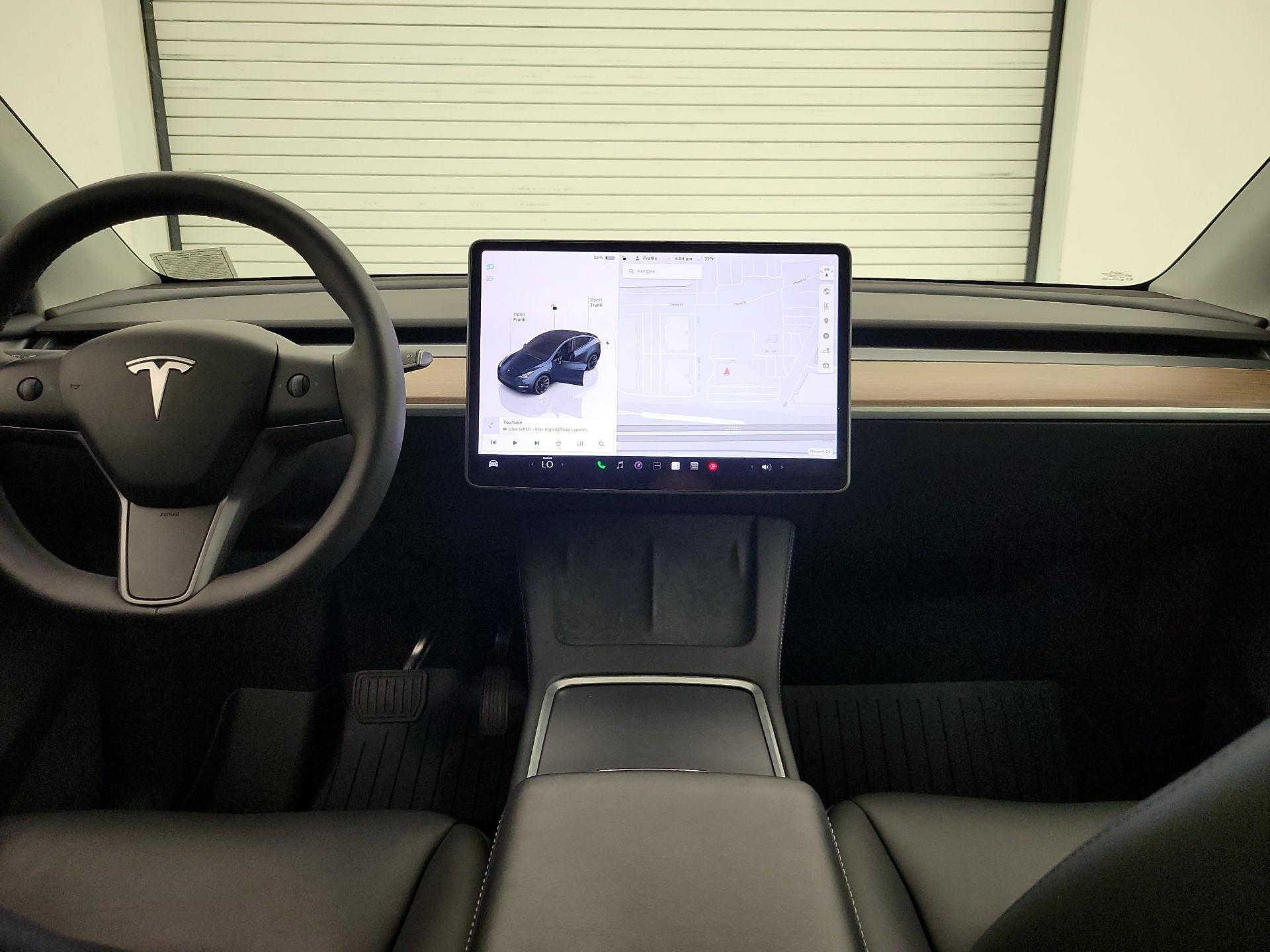 Thumbnail: 2024 Tesla Model Y - 9