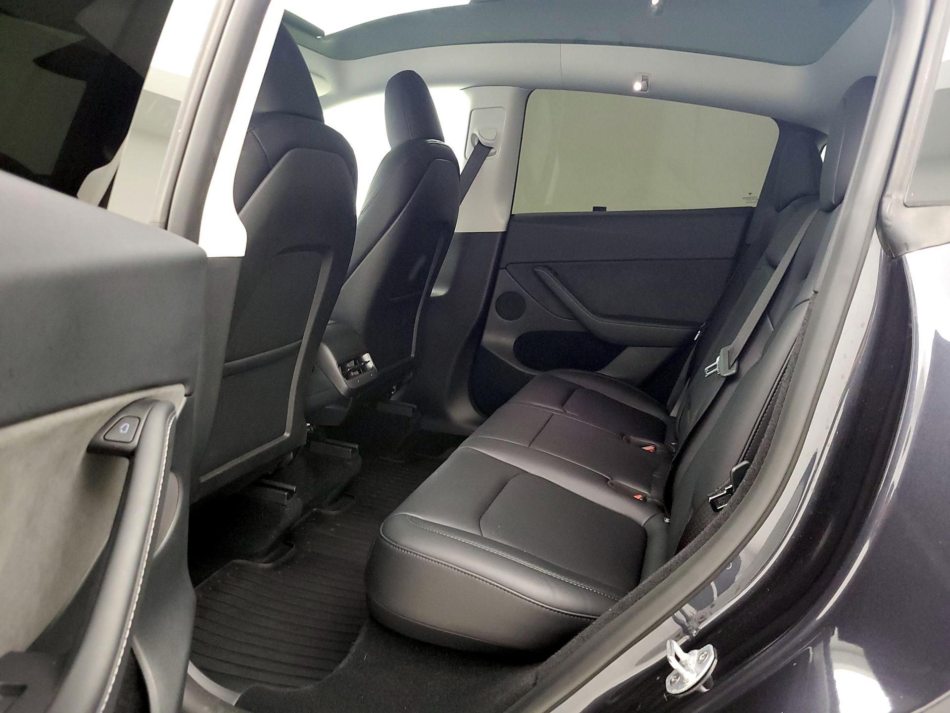 Thumbnail: 2024 Tesla Model Y - 20