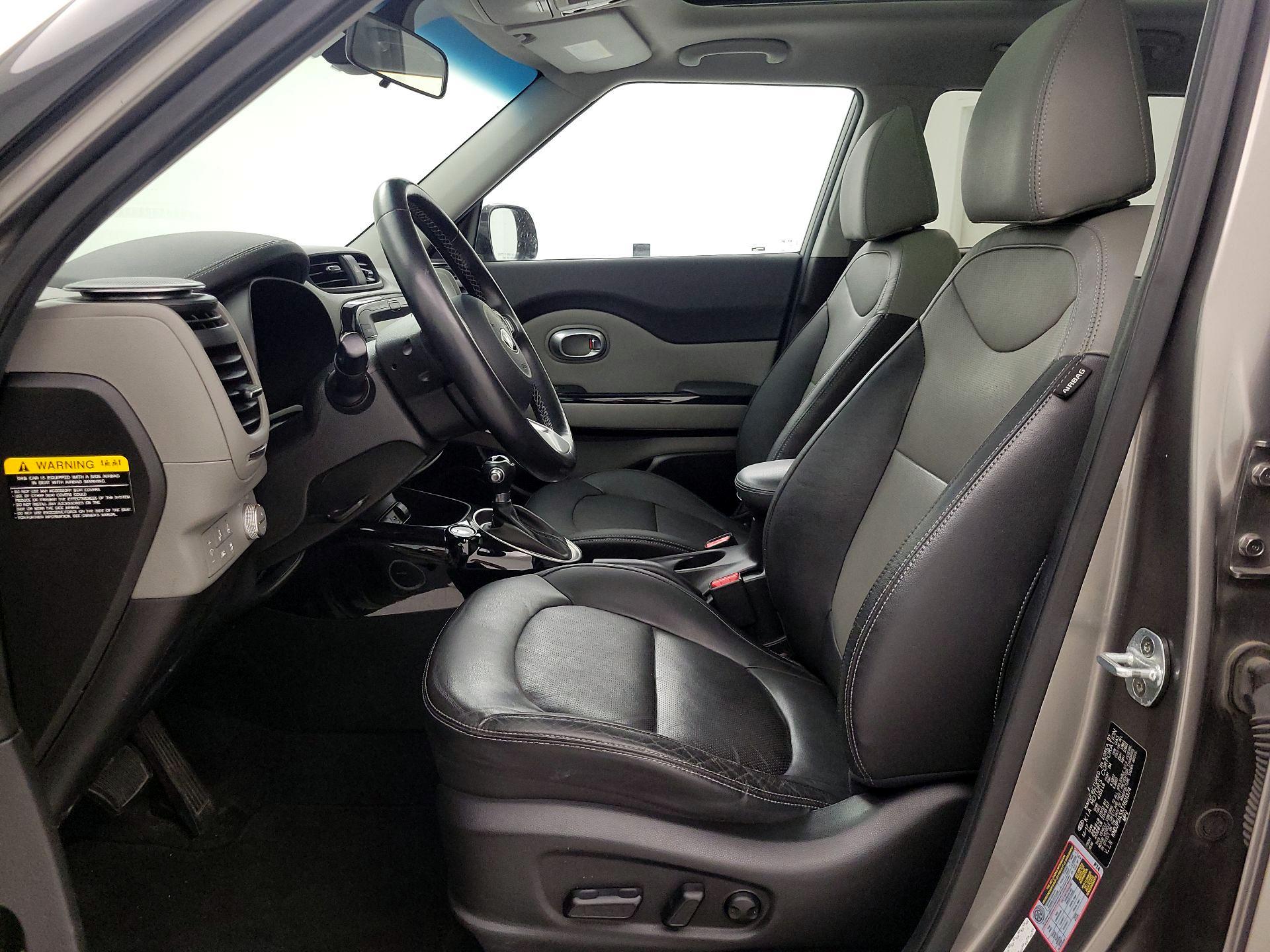 Thumbnail: 2018 Kia Soul - 11