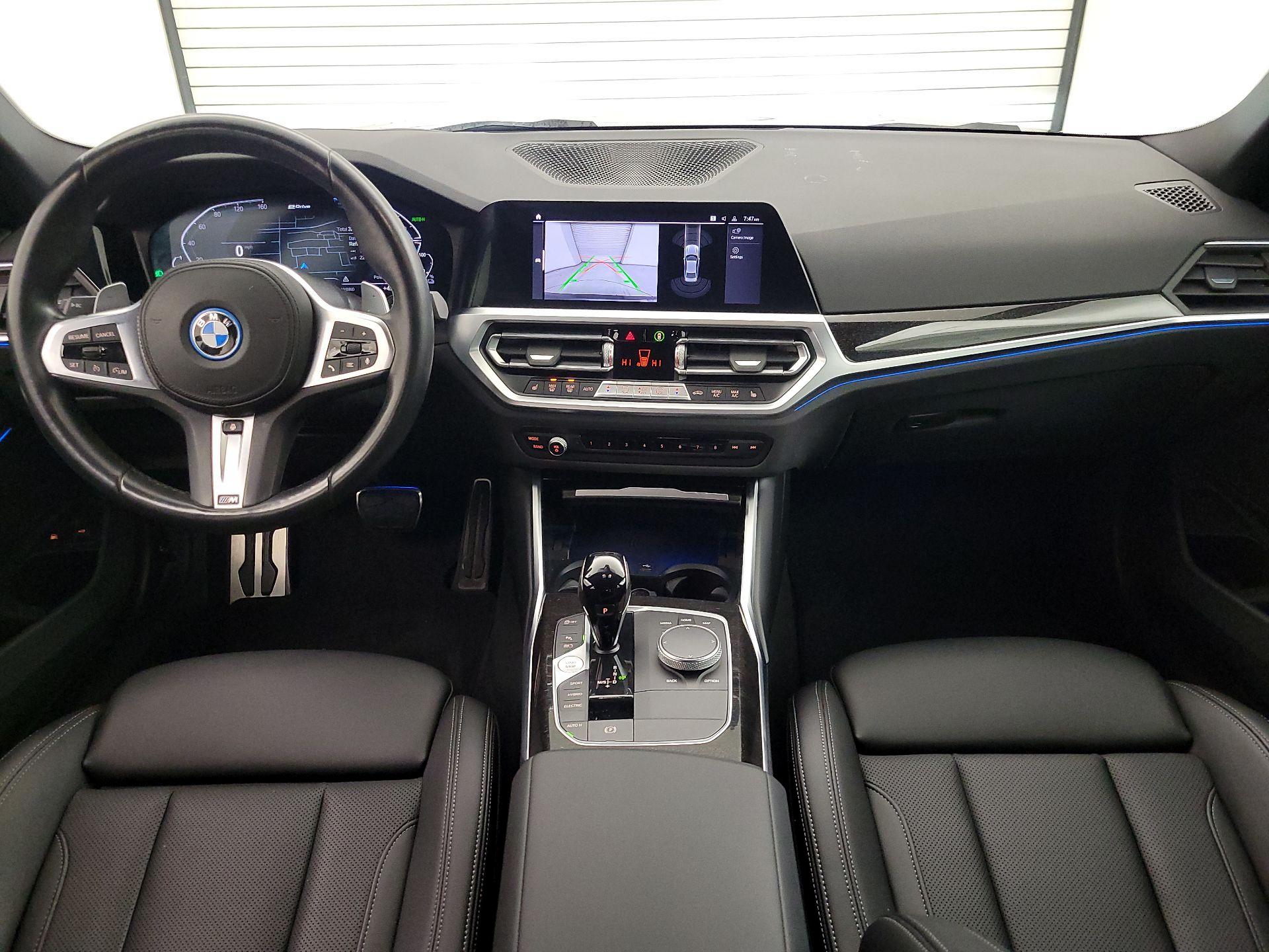 Thumbnail: 2022 BMW 3 Series - 9