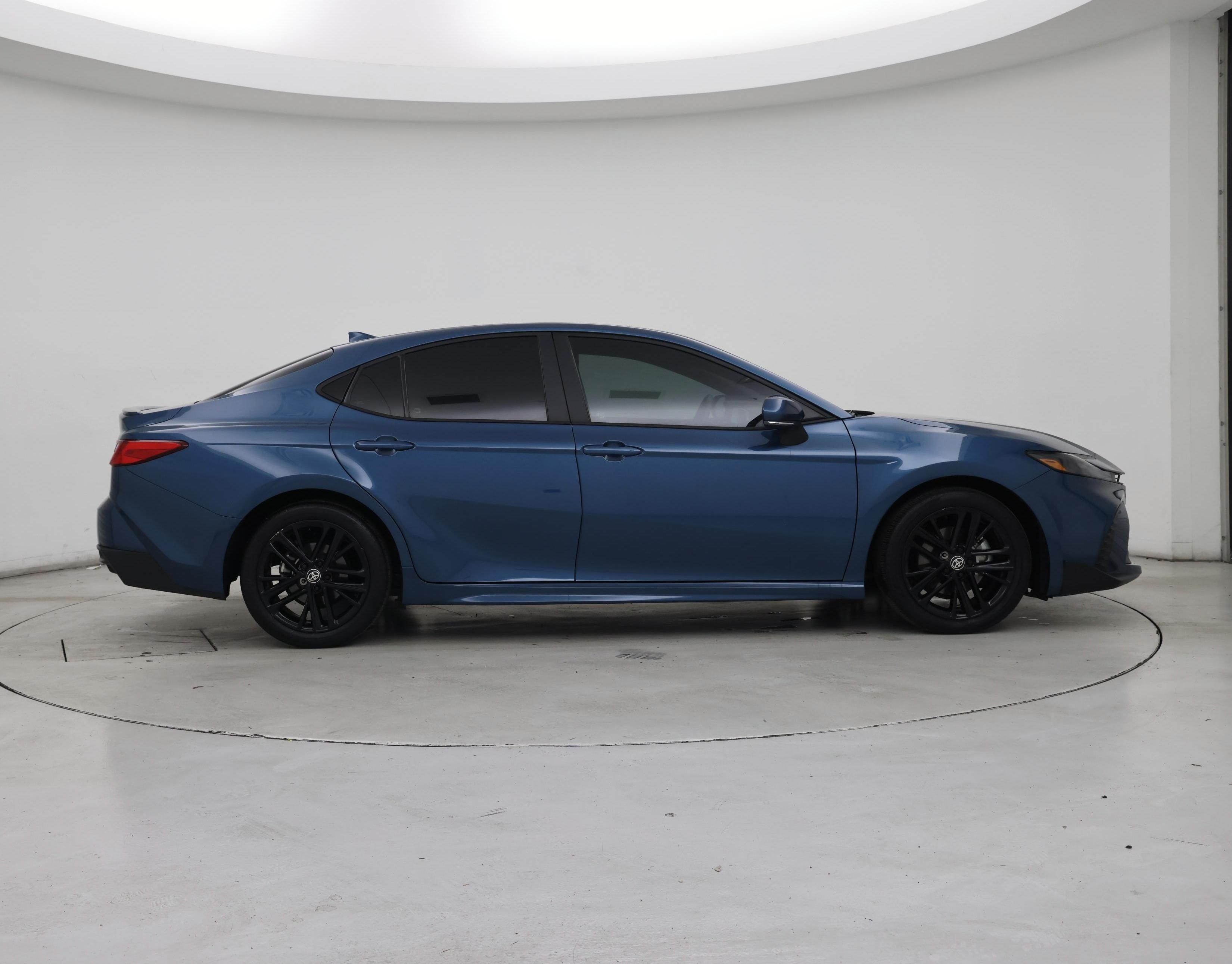 Thumbnail: 2025 Toyota Camry - 7