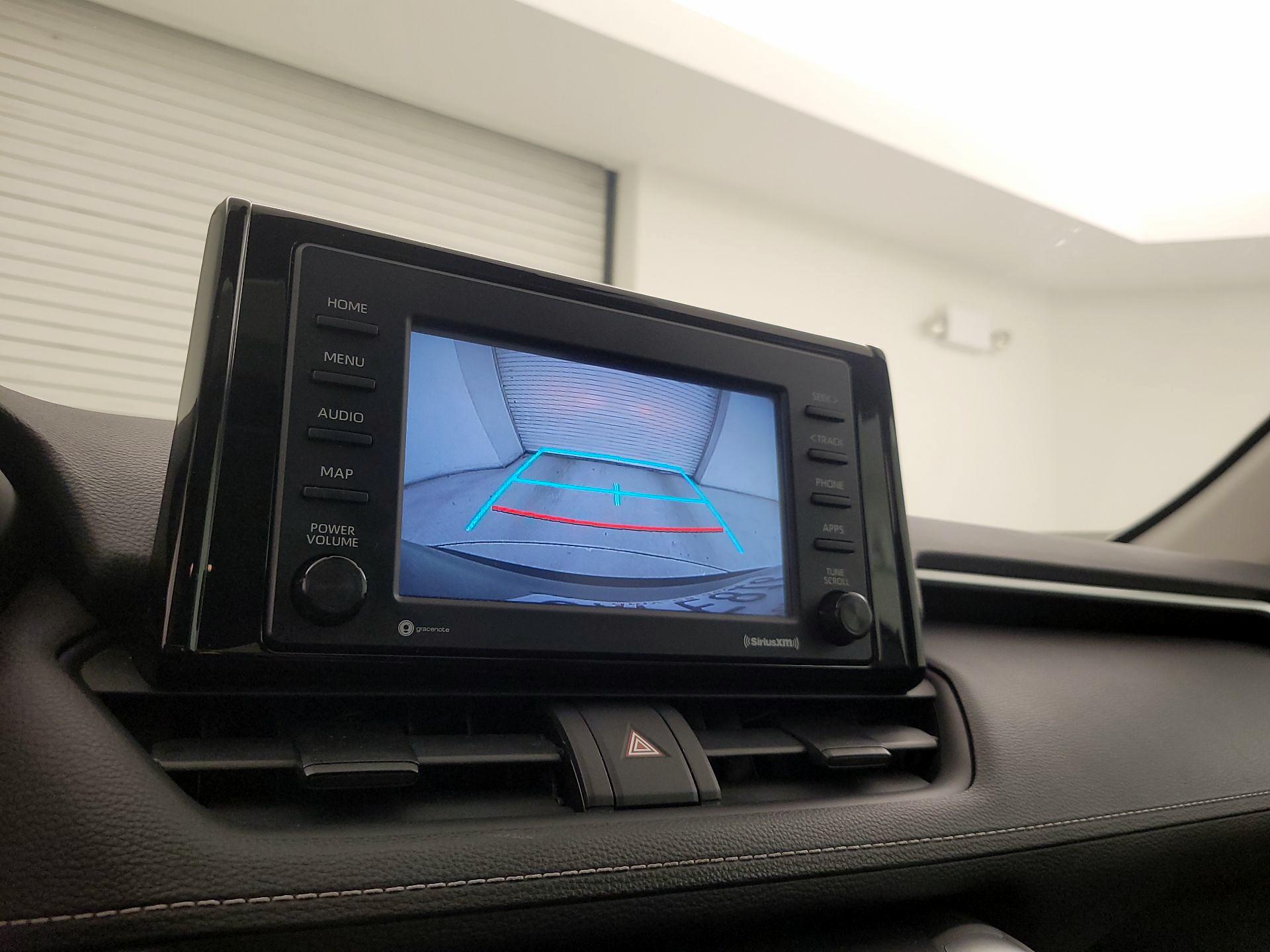 Thumbnail: 2021 Toyota RAV4 - 14