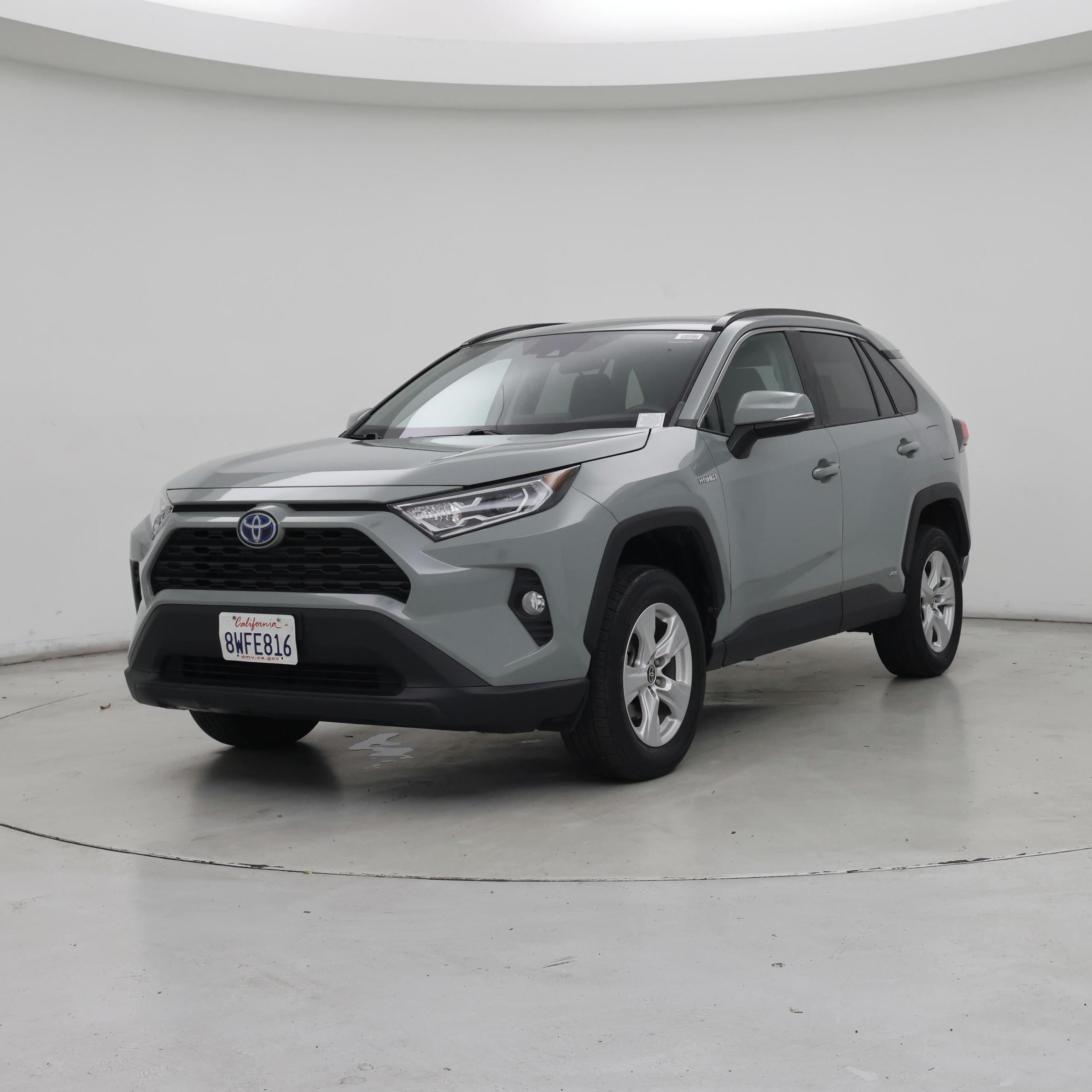 Thumbnail: 2021 Toyota RAV4 - 4