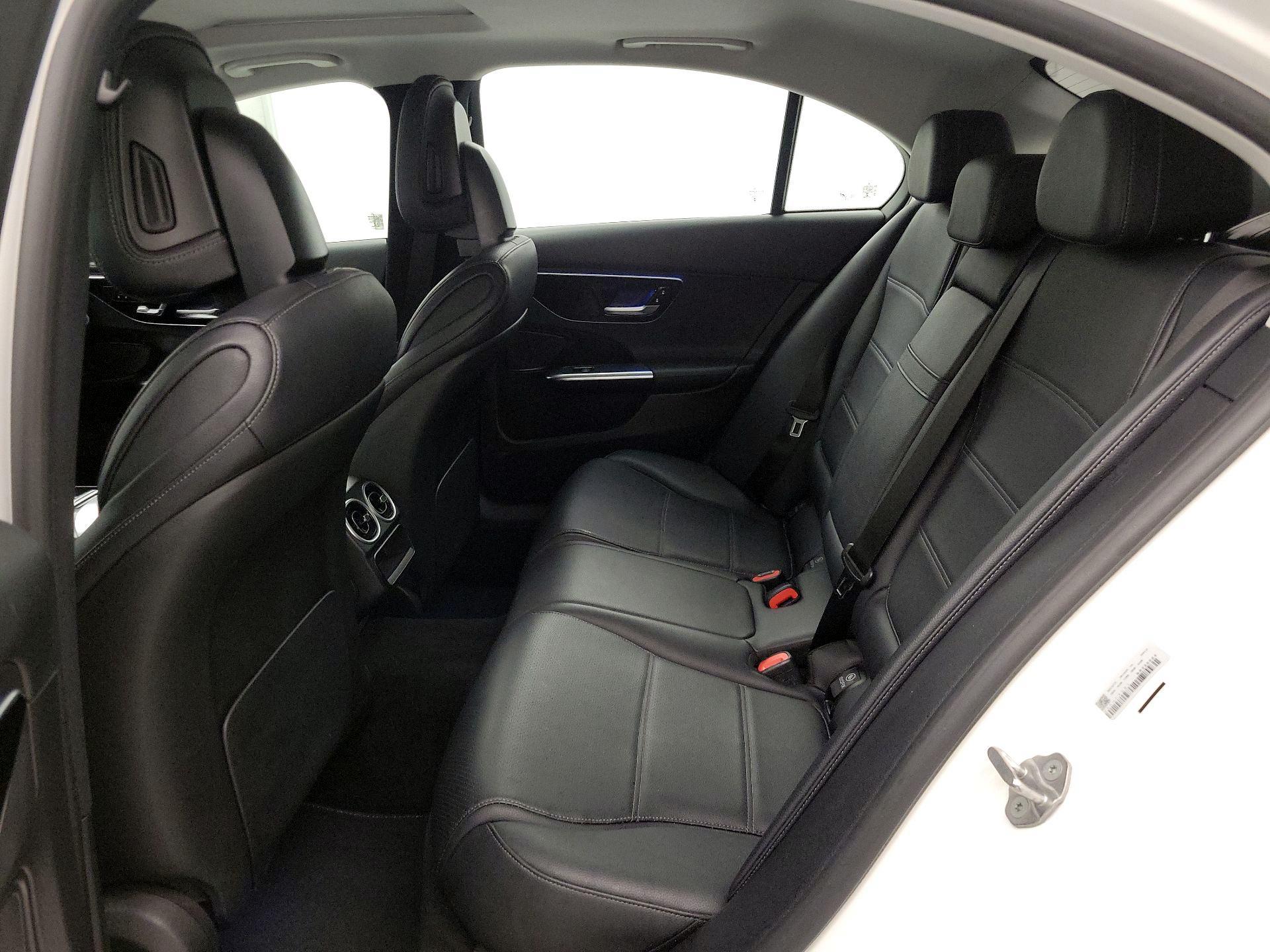 Thumbnail: 2022 Mercedes-Benz C-Class - 20