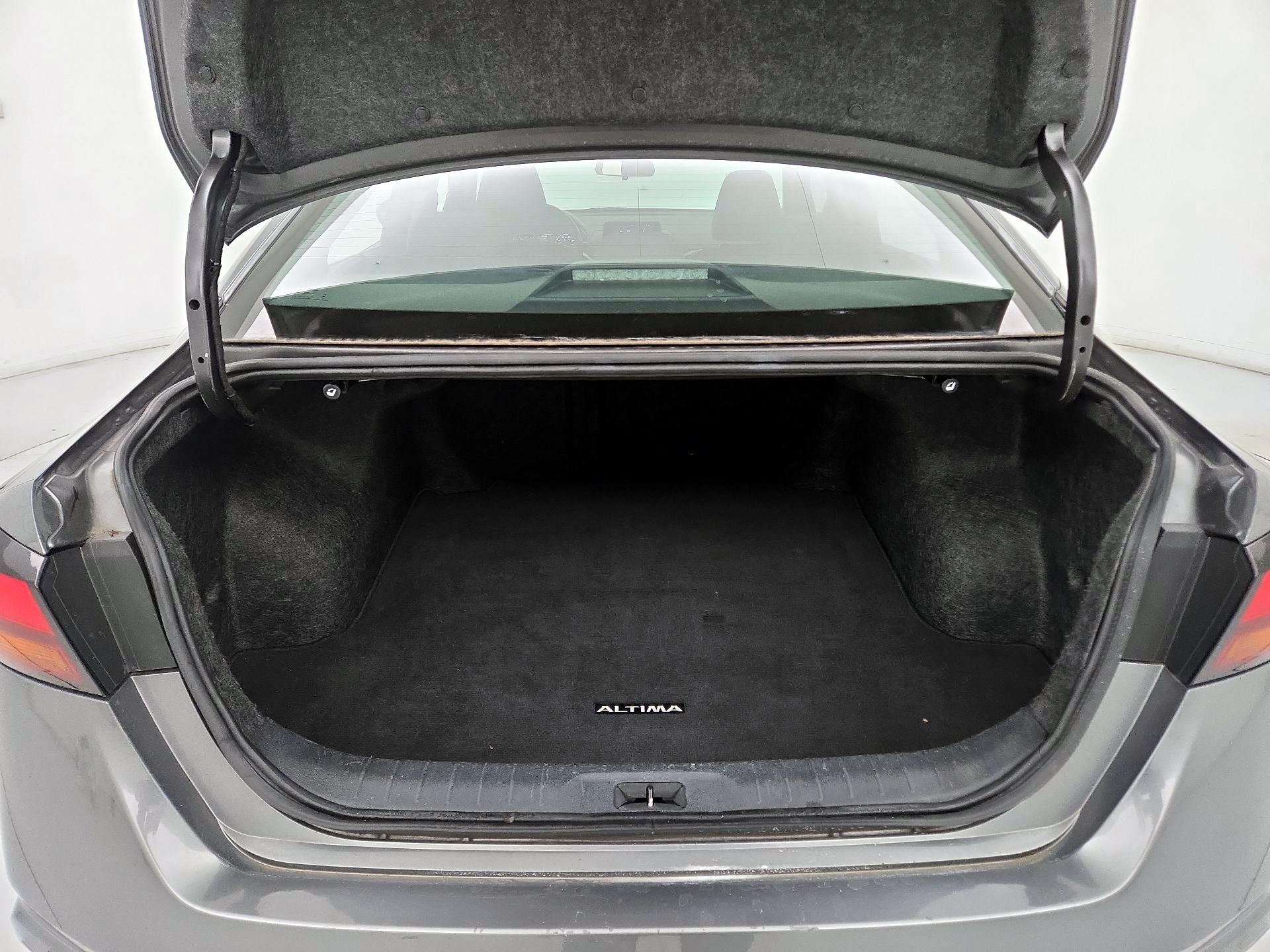 Thumbnail: 2023 Nissan Altima - 20