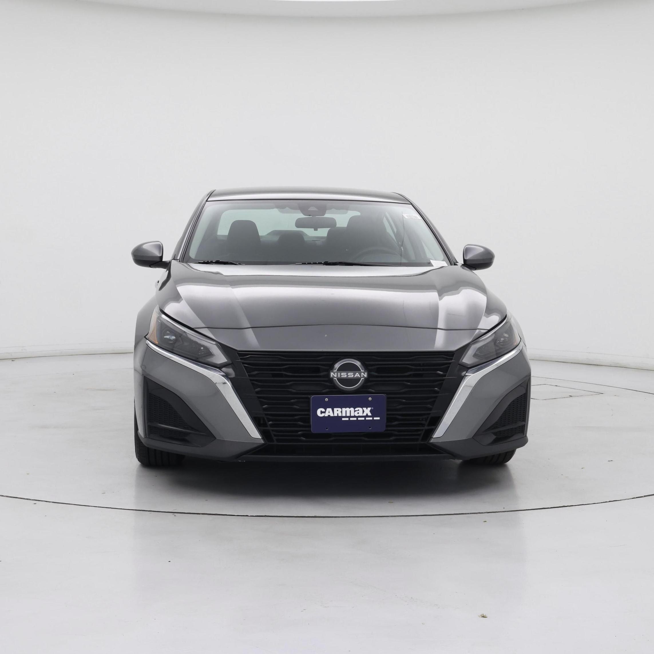 Thumbnail: 2023 Nissan Altima - 5