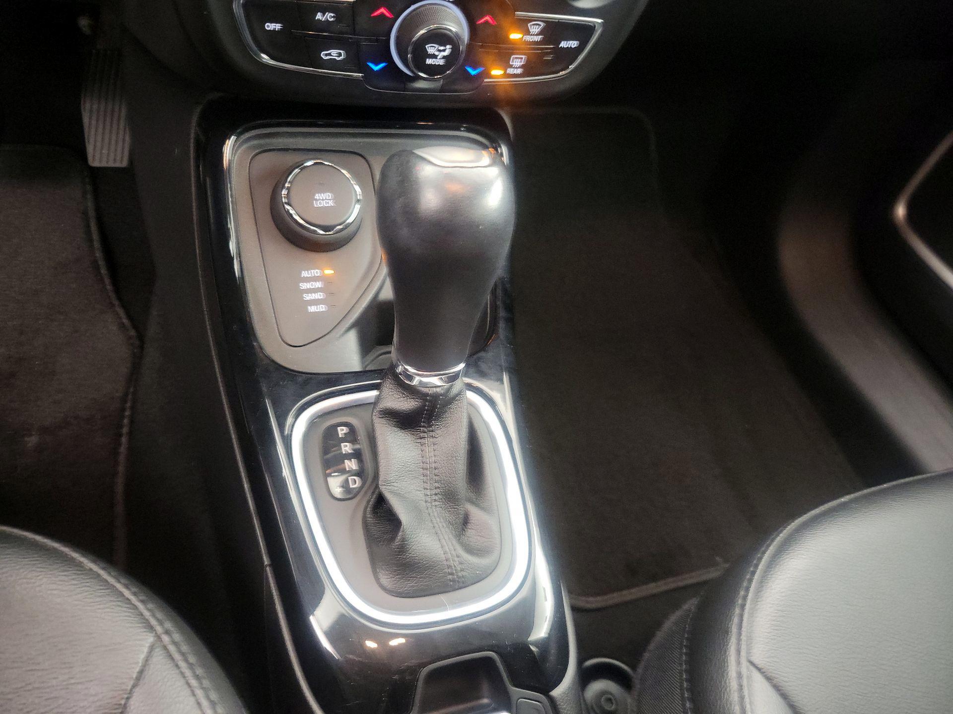 Thumbnail: 2020 Jeep Compass - 18