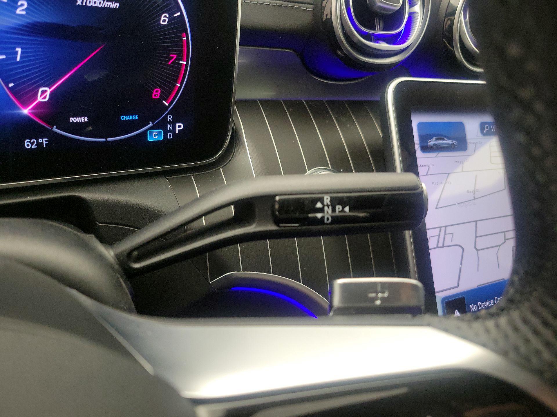 Thumbnail: 2023 Mercedes-Benz C-Class - 18