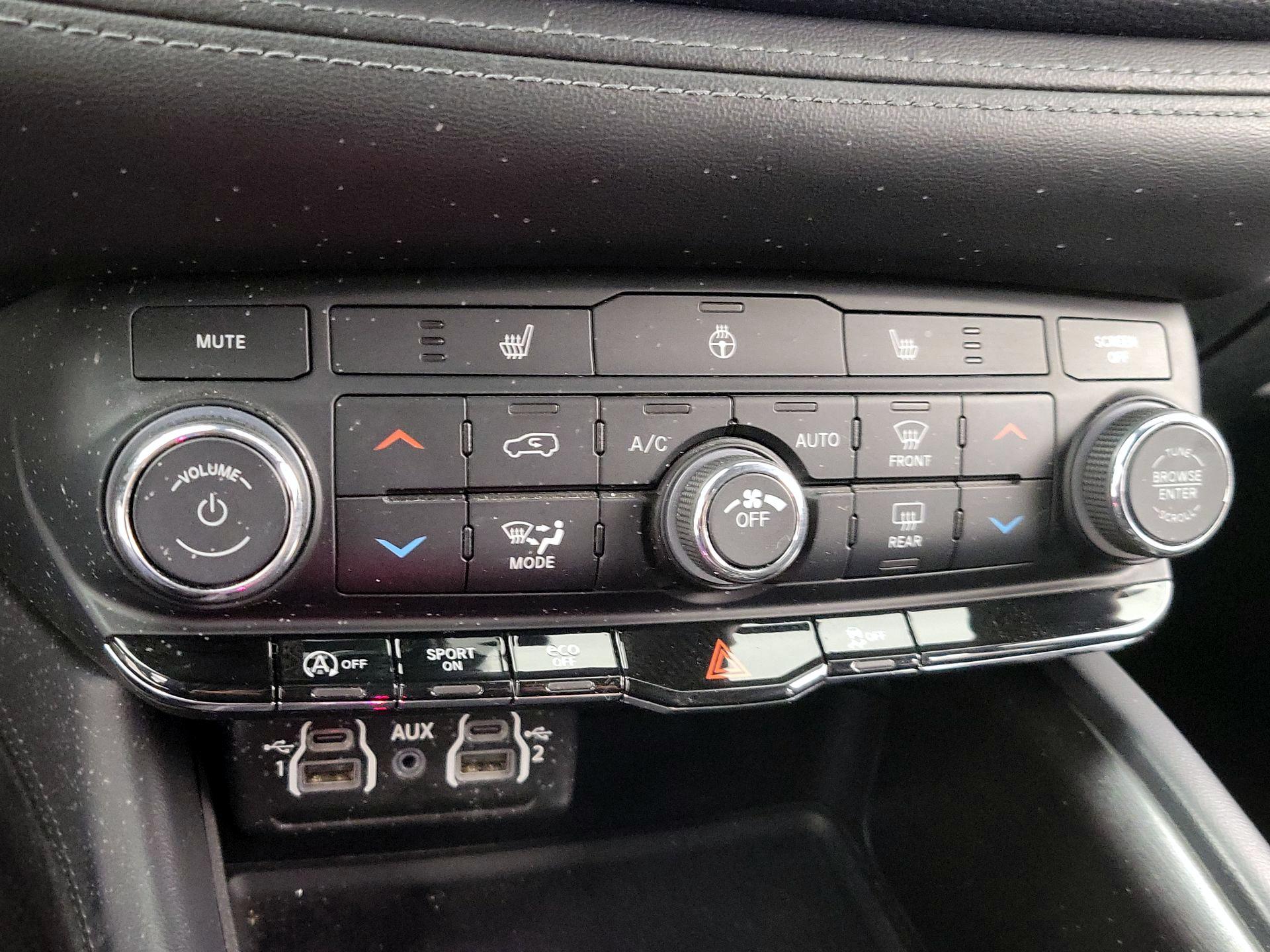 Thumbnail: 2023 Dodge Durango - 16