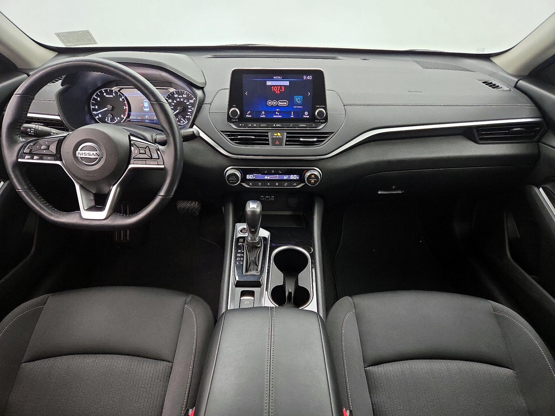 Thumbnail: 2020 Nissan Altima - 9