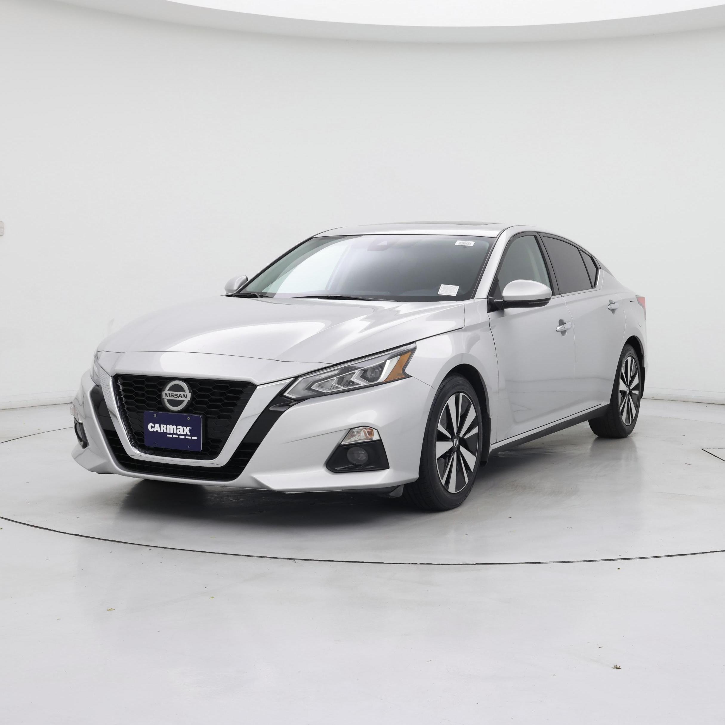 Thumbnail: 2020 Nissan Altima - 4