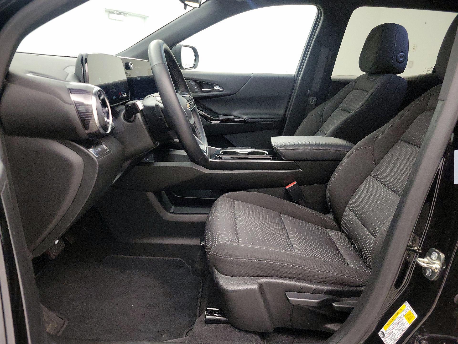 Thumbnail: 2025 Chevrolet Equinox - 11