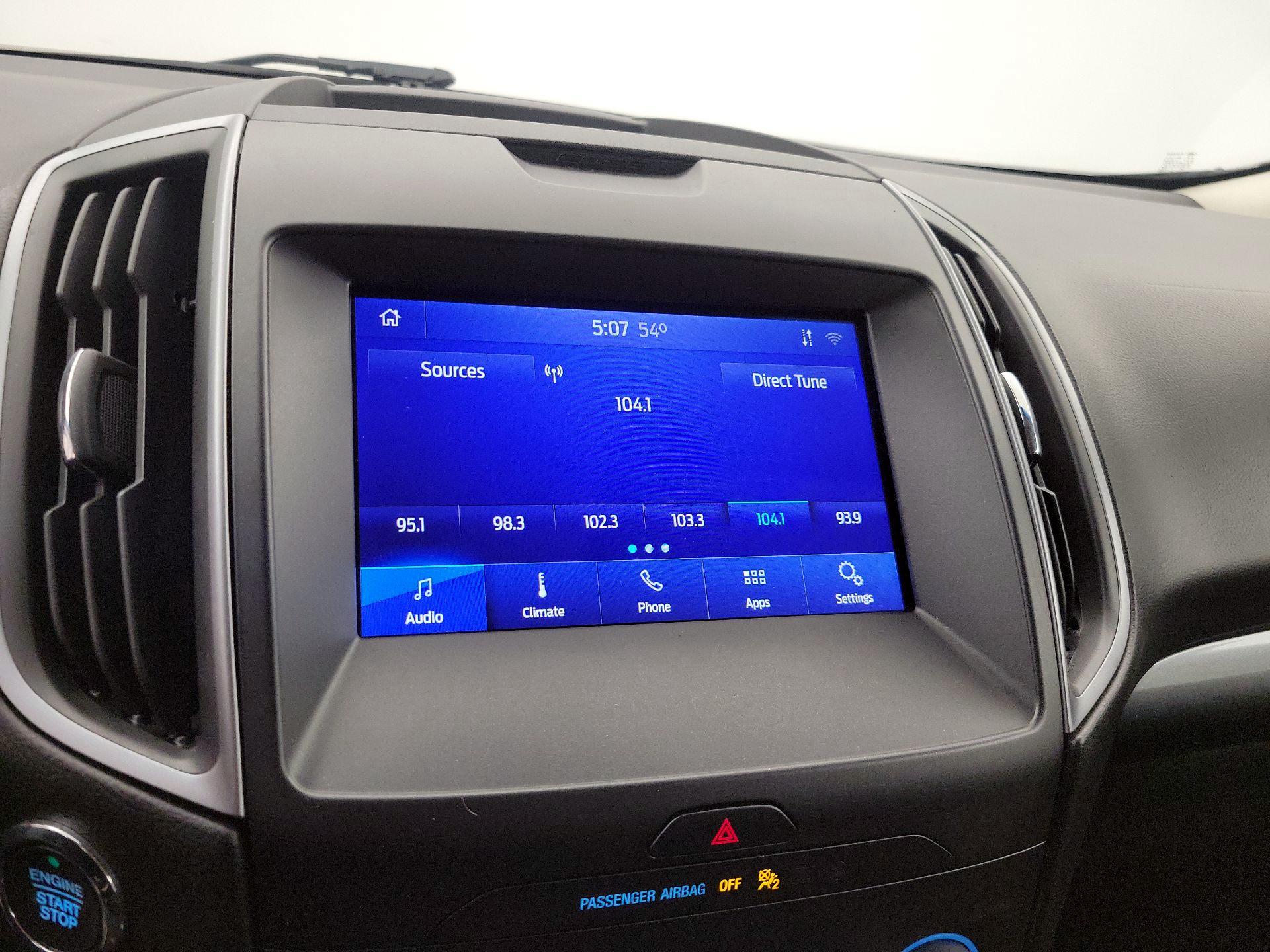 Thumbnail: 2020 Ford Edge - 15