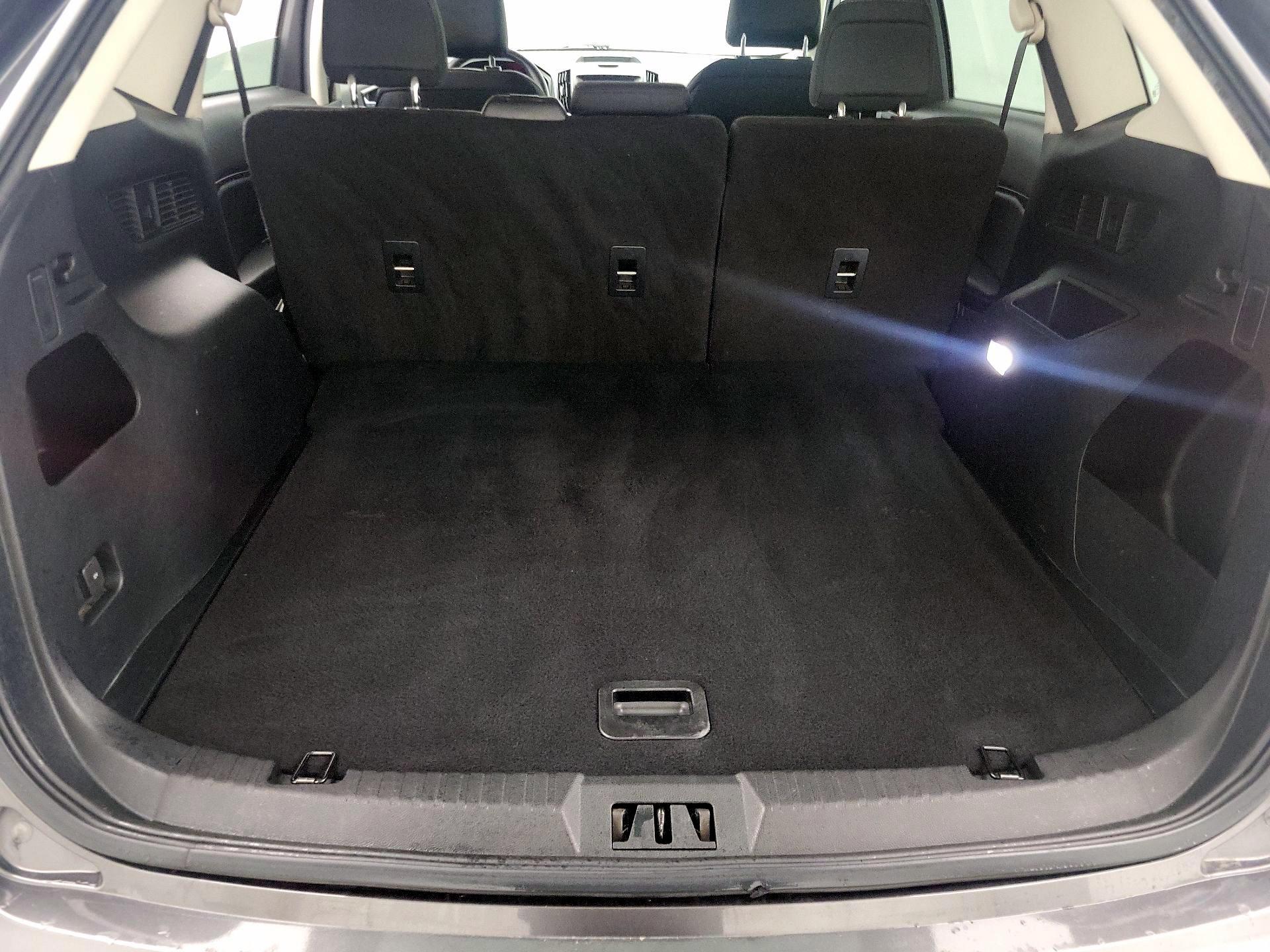 Thumbnail: 2020 Ford Edge - 20