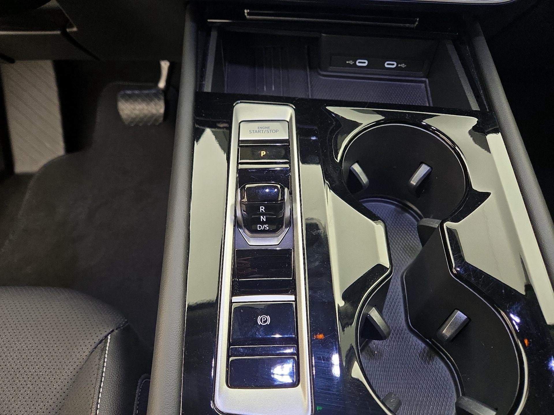 Thumbnail: 2025 Volkswagen Atlas - 17